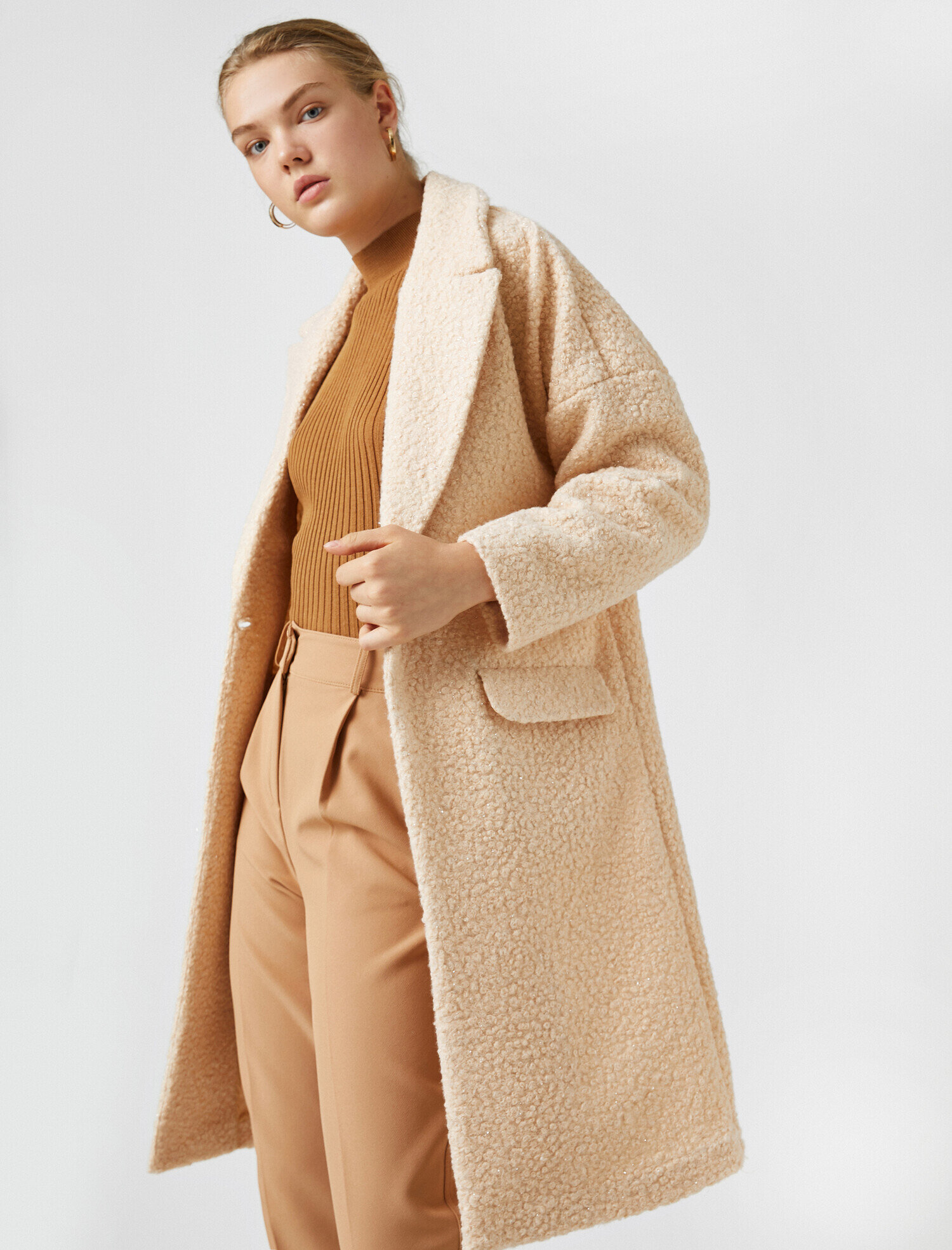   Düğmeli Cep Detaylı Kaban