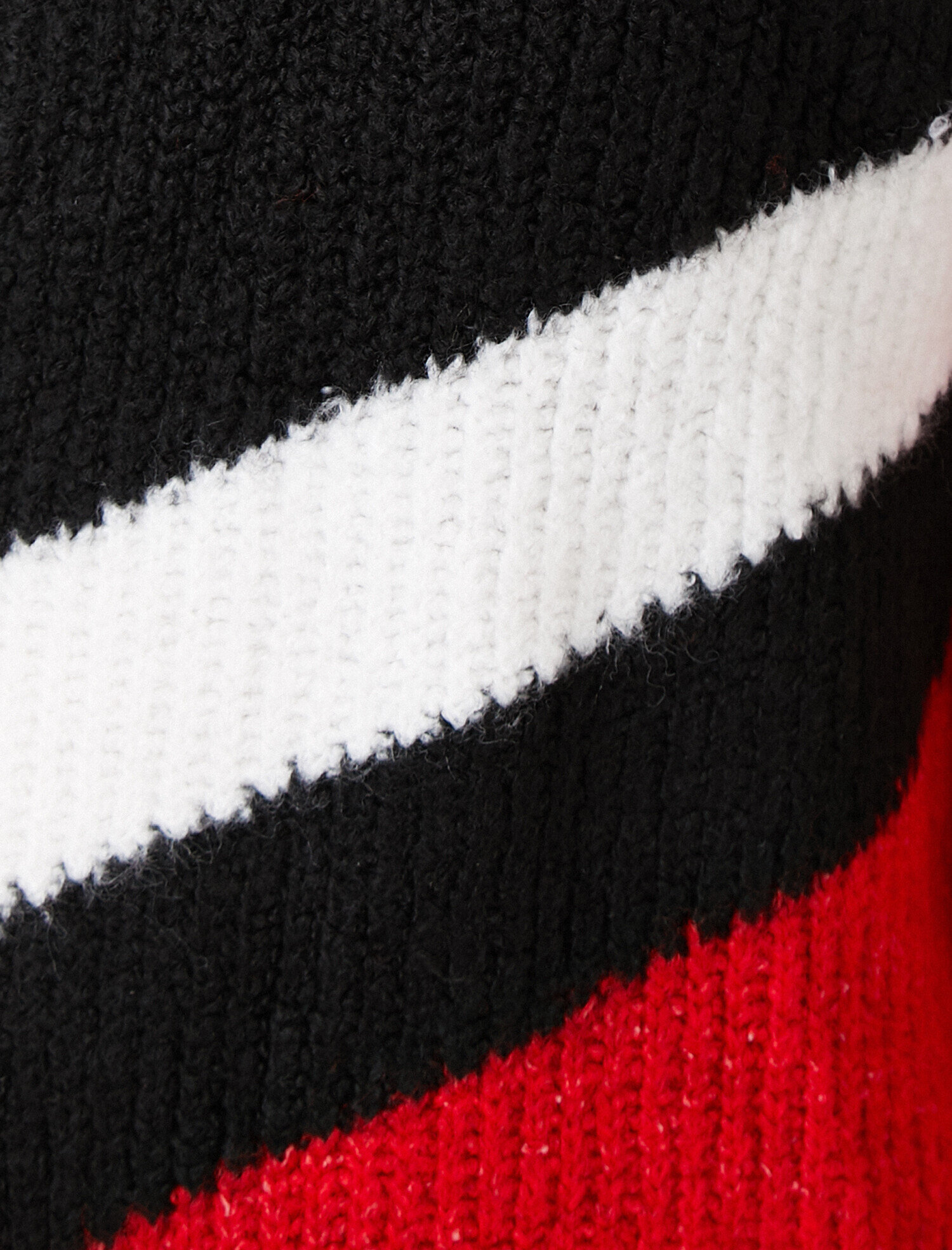   Çizgili Triko Kazak