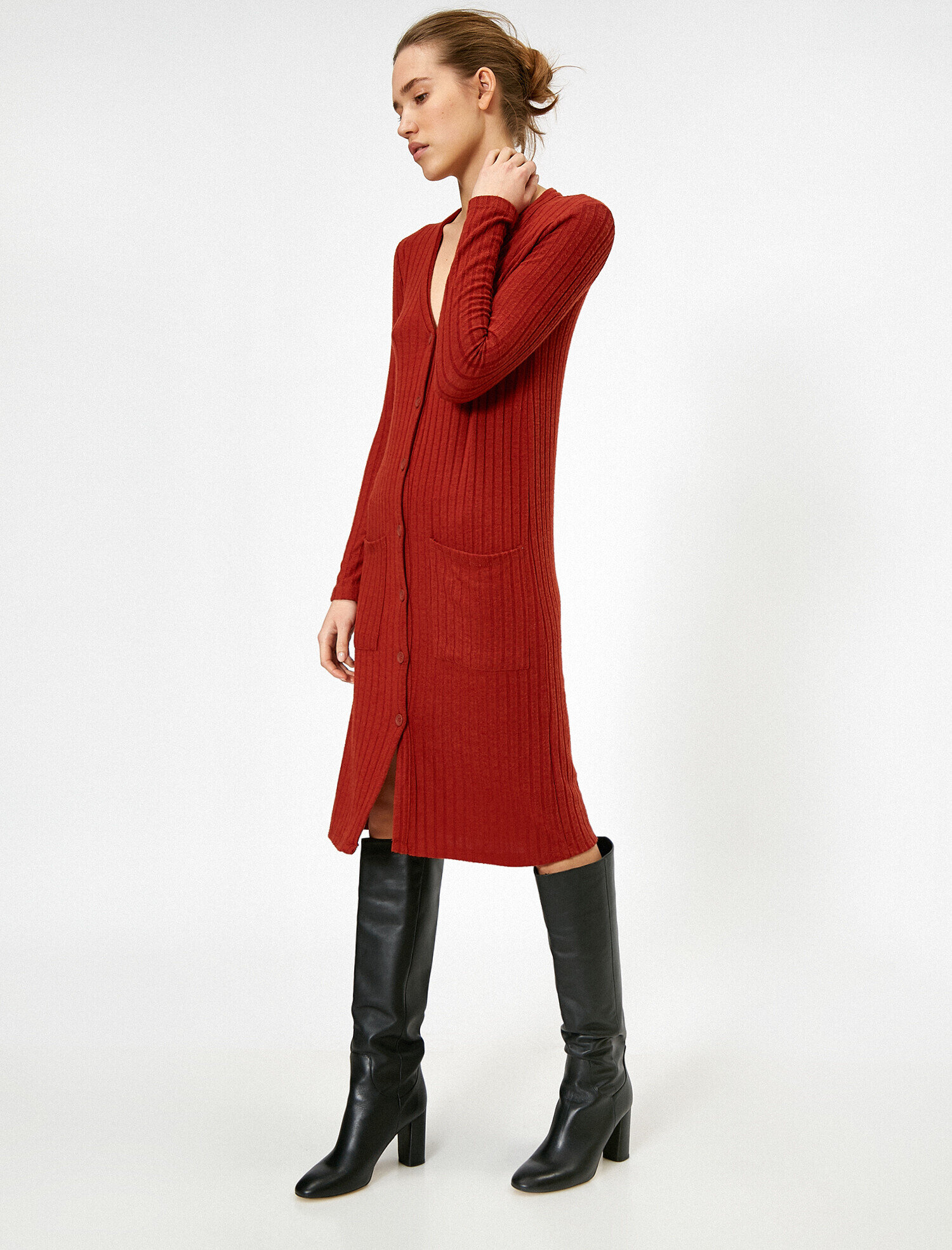   Düğme Detaylı Hırka