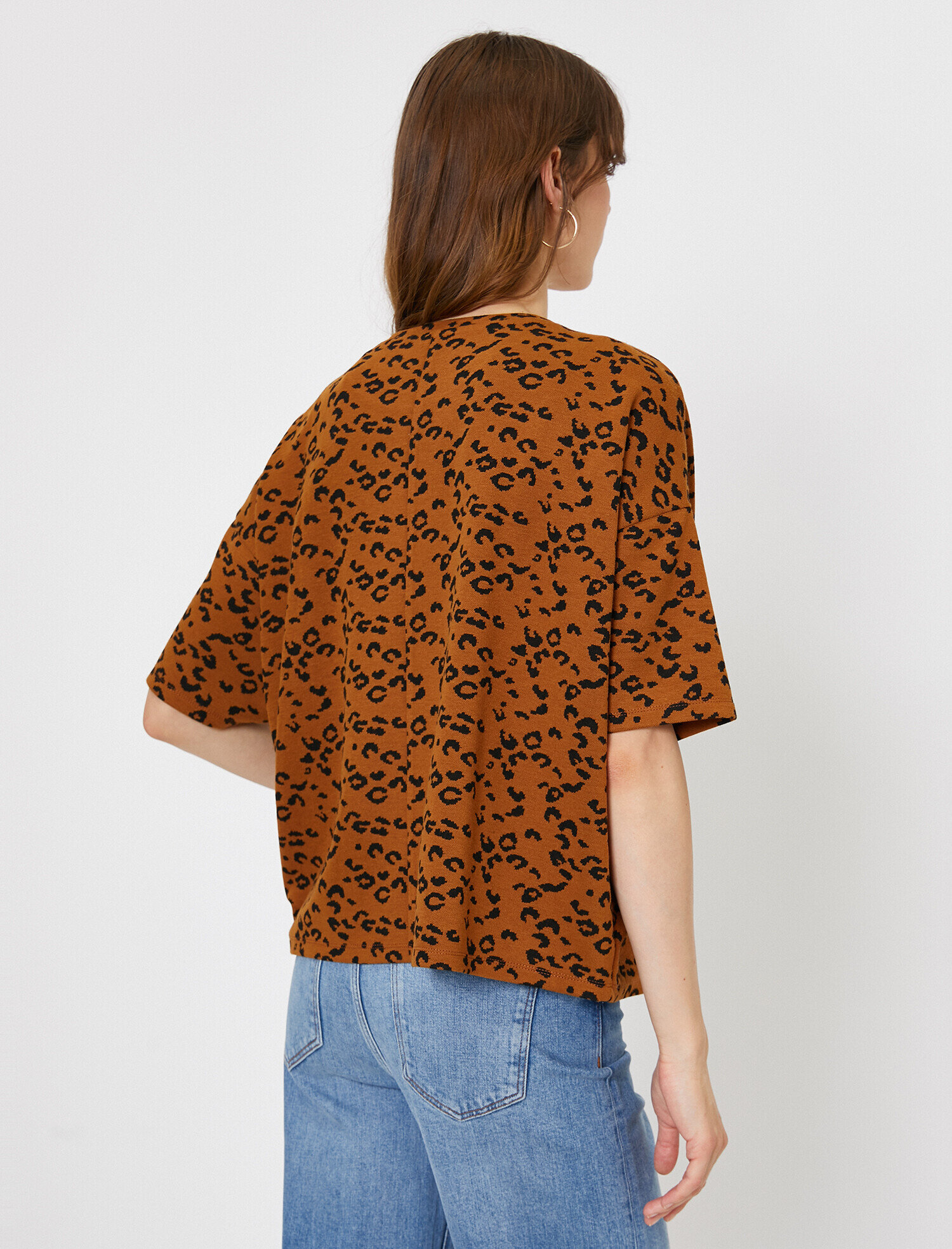   Leopar Desenli Tişört