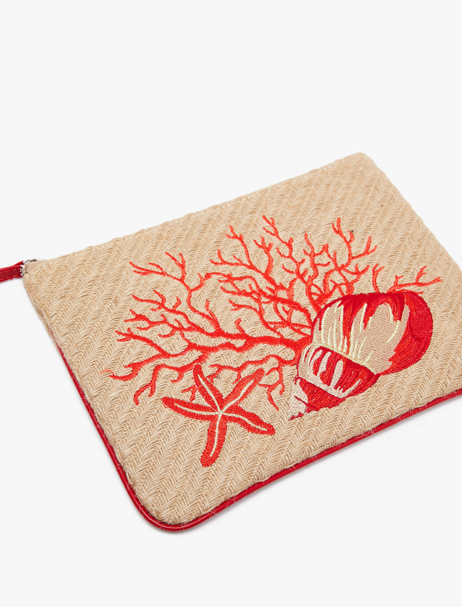  Kadın İşlemeli Çanta