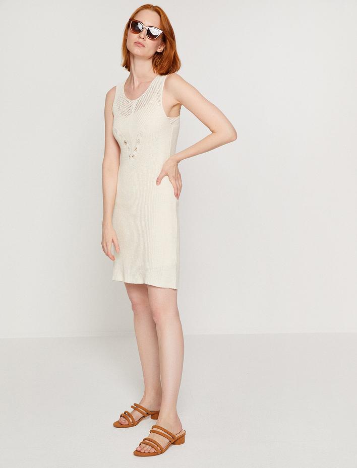  Desenli Kolsuz Triko Elbise