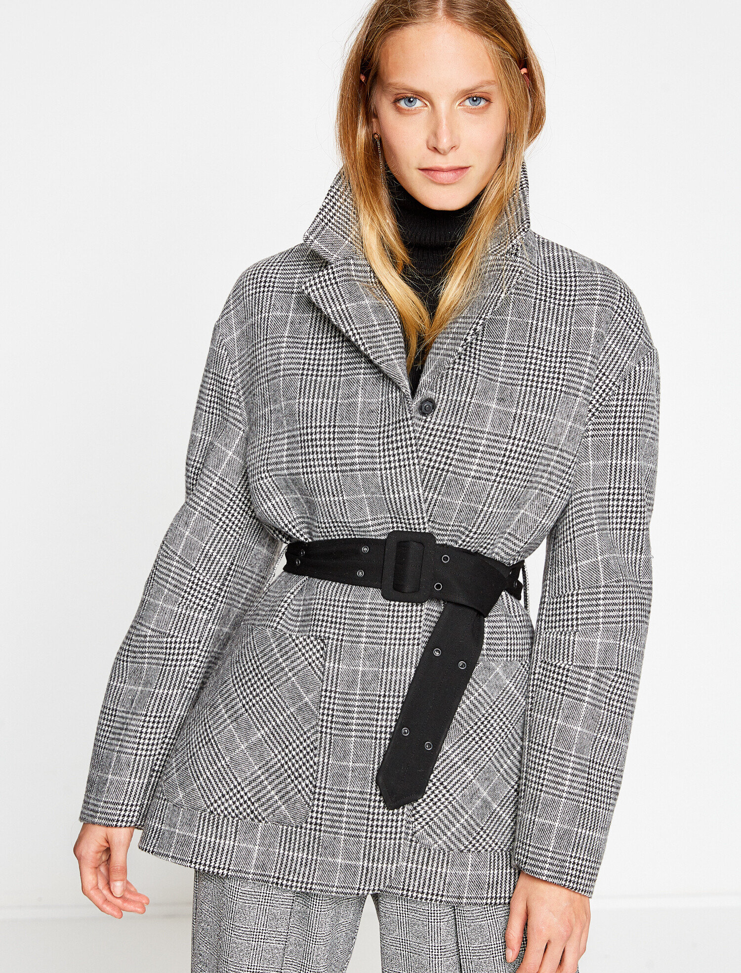   Ekose Mont Kemer Detaylı