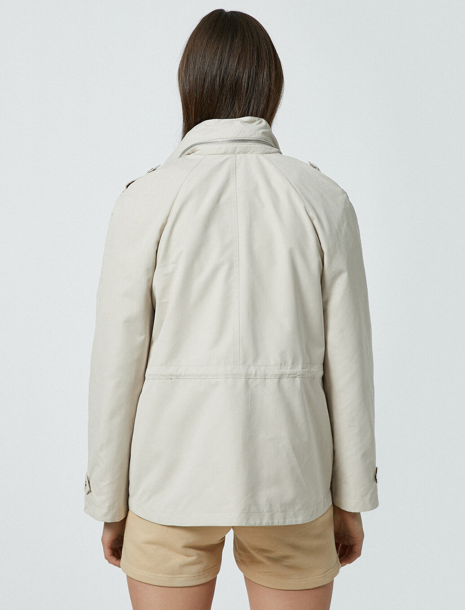   Kapüşonlu Yağmurluk