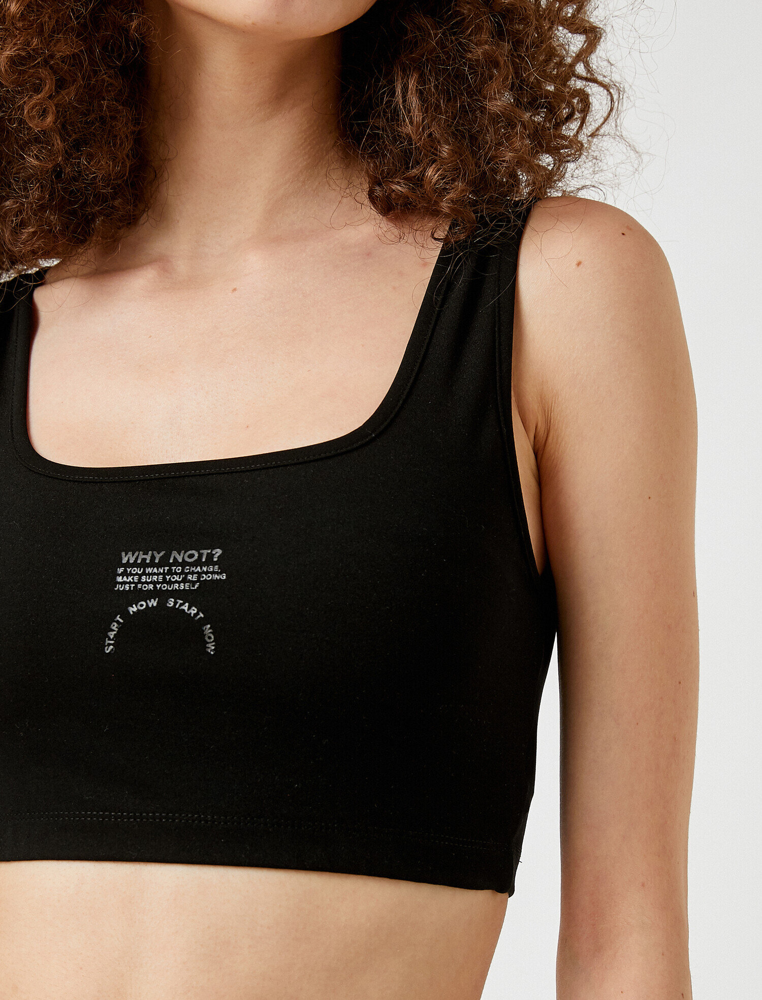   U Yaka Sporcu Sütyeni