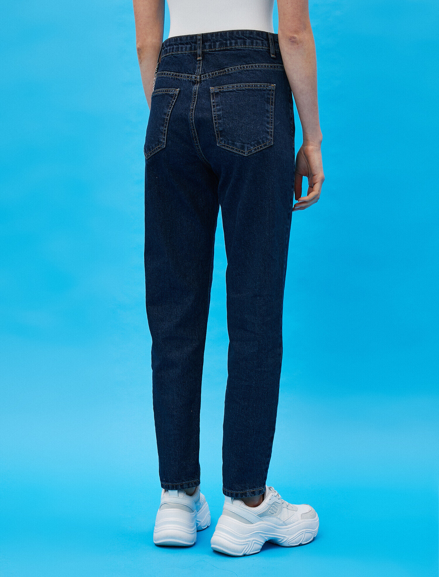   Mom Jean - Pamuklu Normal Bel Dar Kesim Dar Paça Pantolon