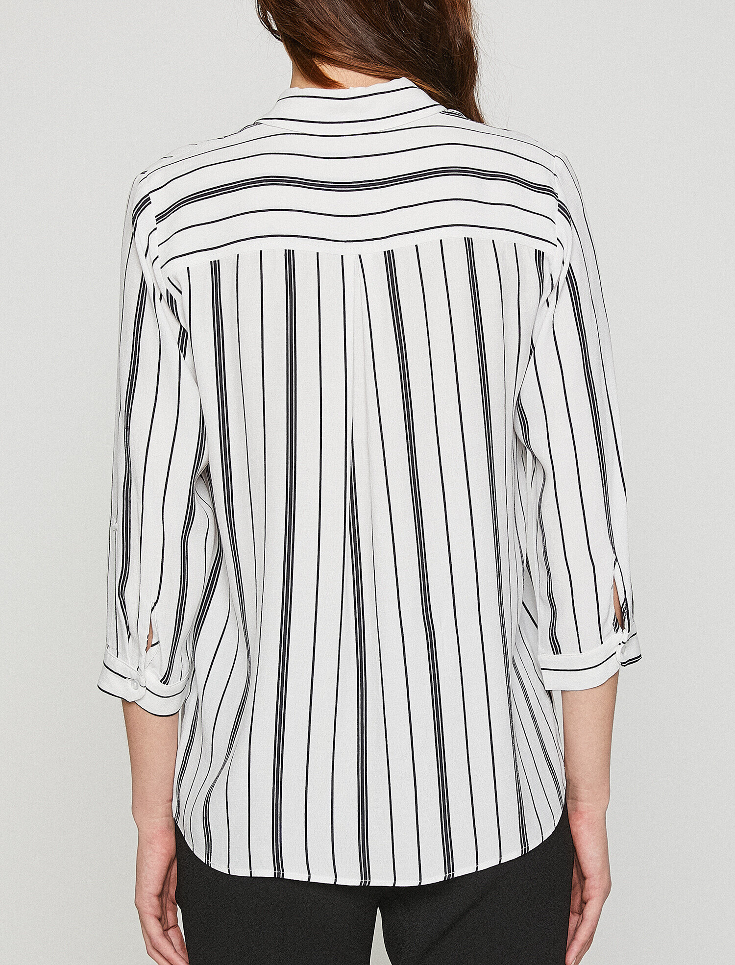   Çizgili Gömlek