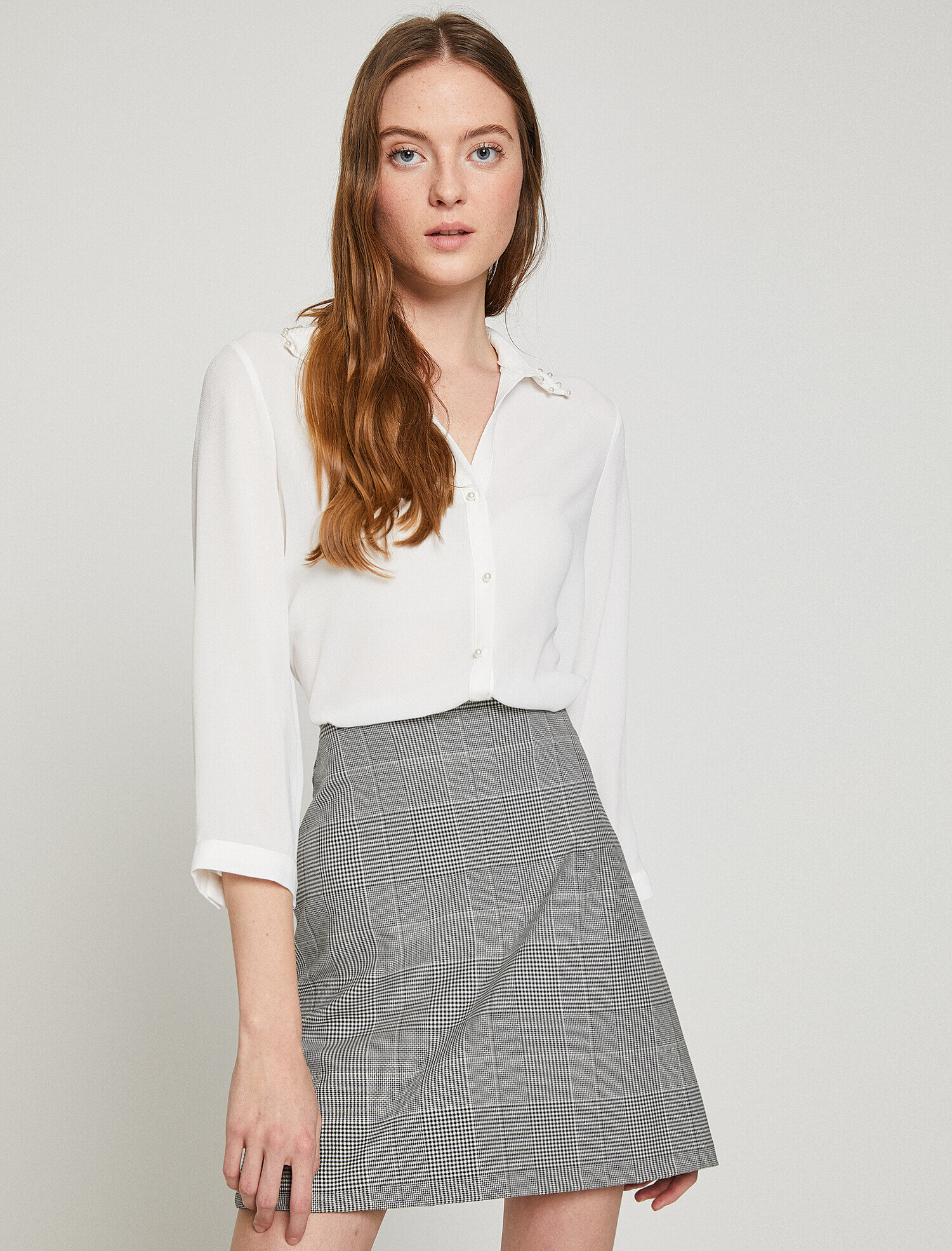   İnci Detaylı Gömlek