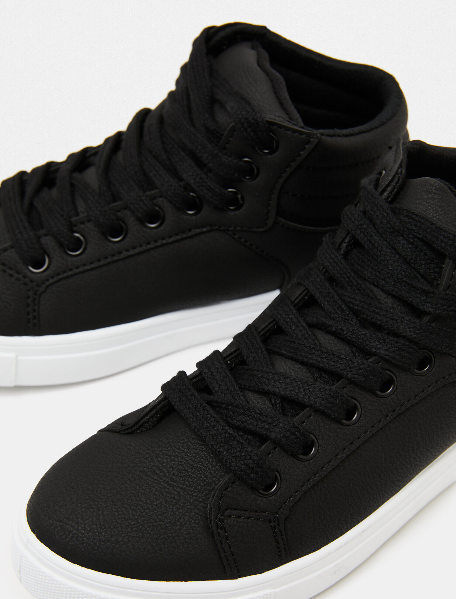 Kadın Bağcıklı Ayakkabı