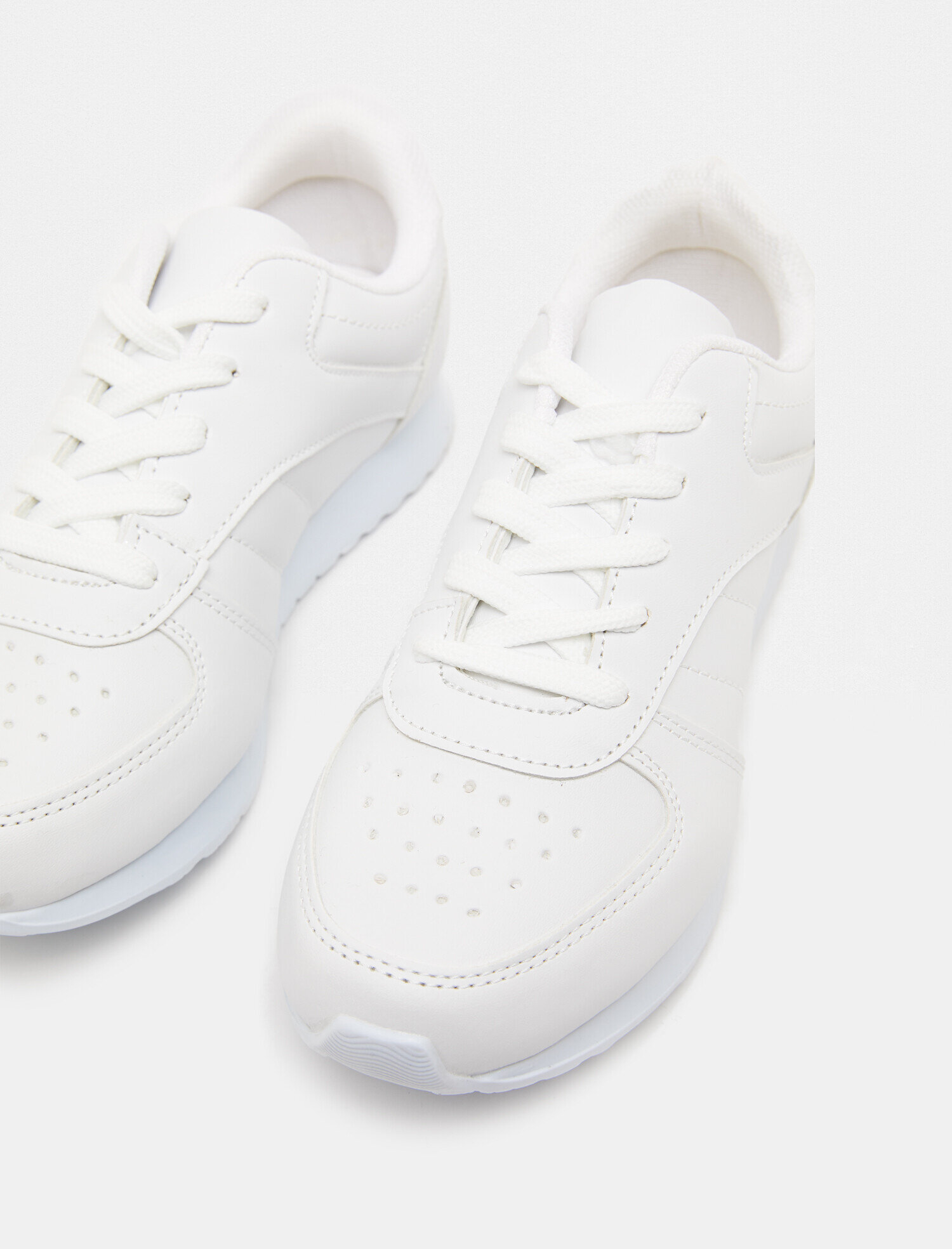  Kadın Bağcıklı Ayakkabı