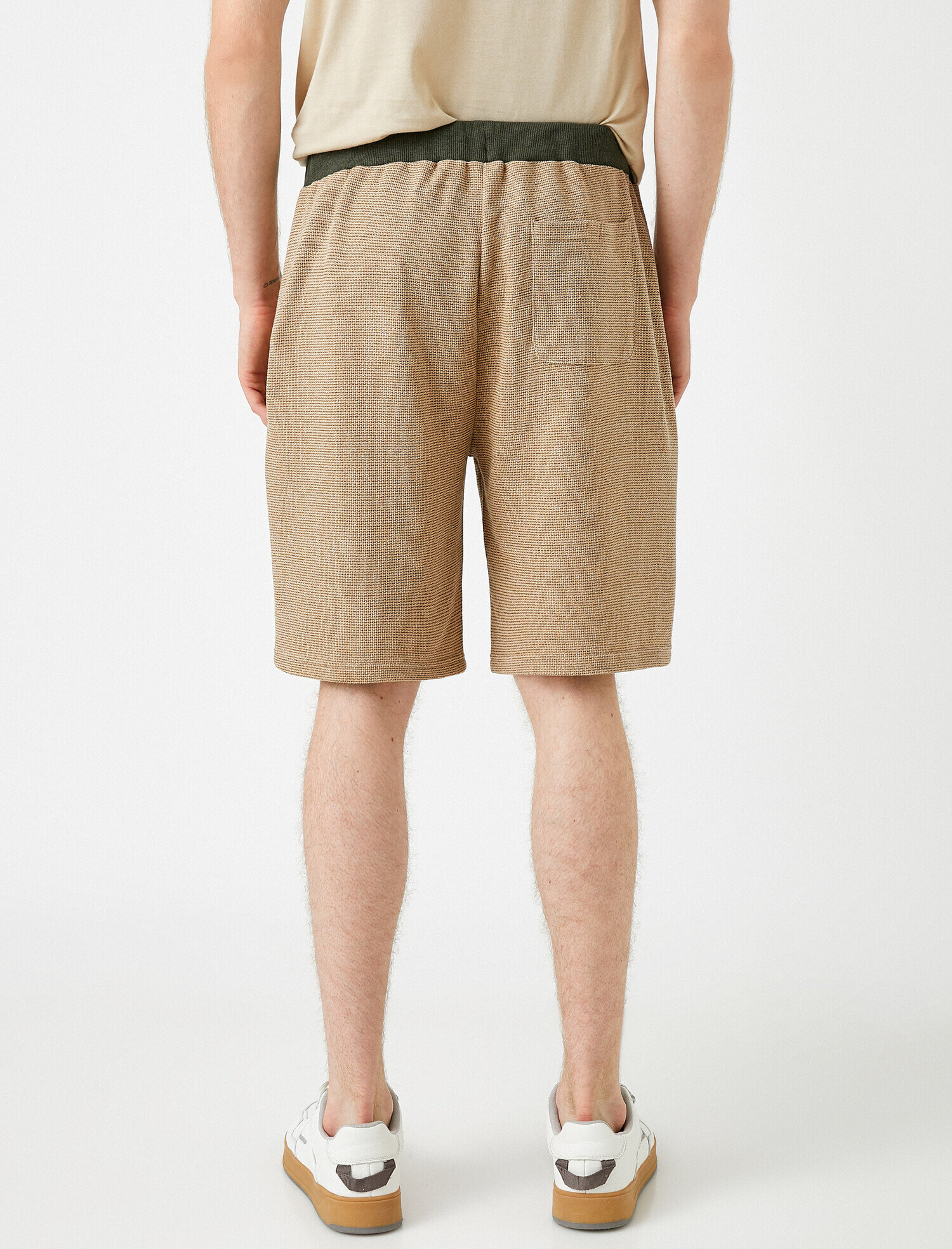   Basic Pamuklu Bermuda Şort