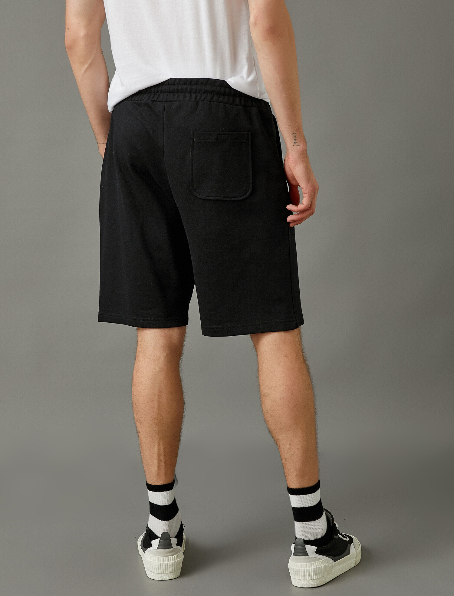   Belden Bağlamalı Bermuda Şort