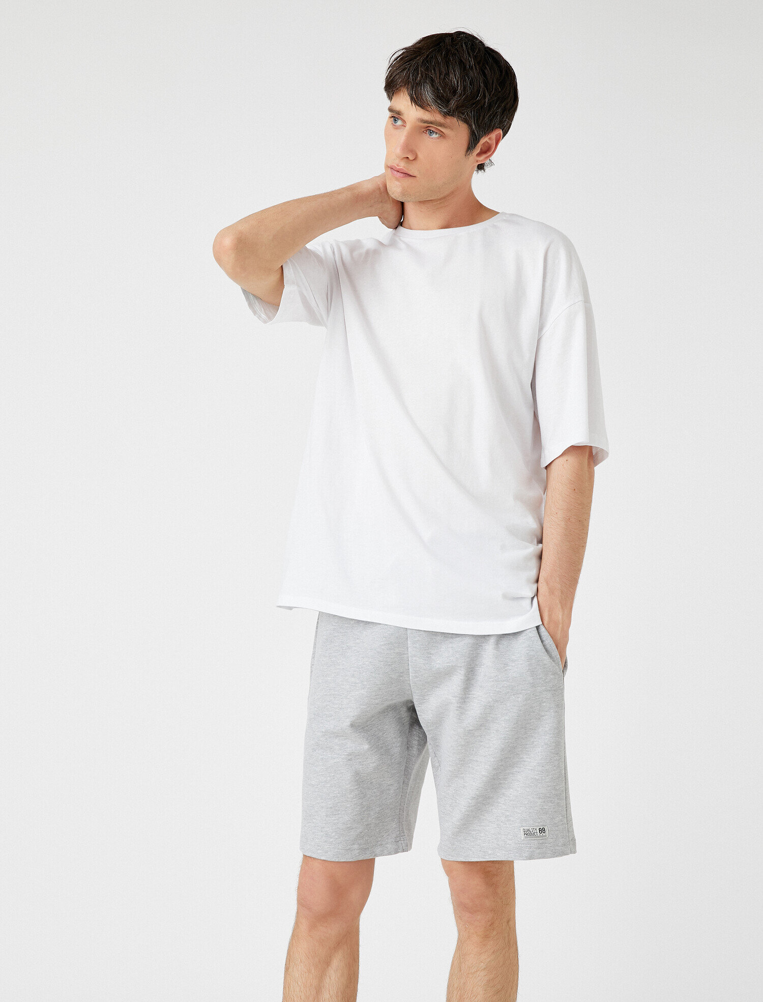   Basic Şort Cepli Pamuklu Belden Bağlamalı