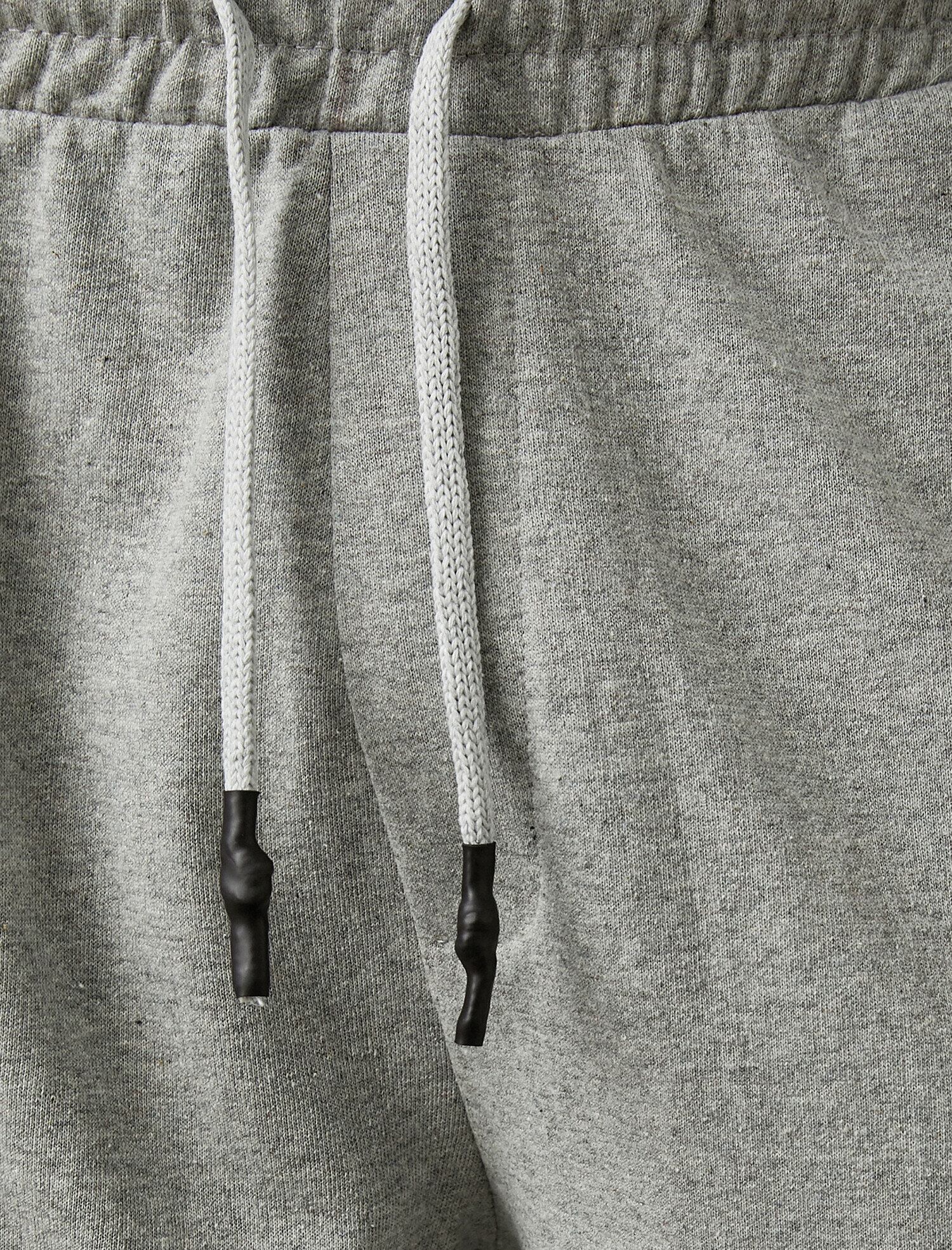   Belden Bağlamalı Bermuda Şort