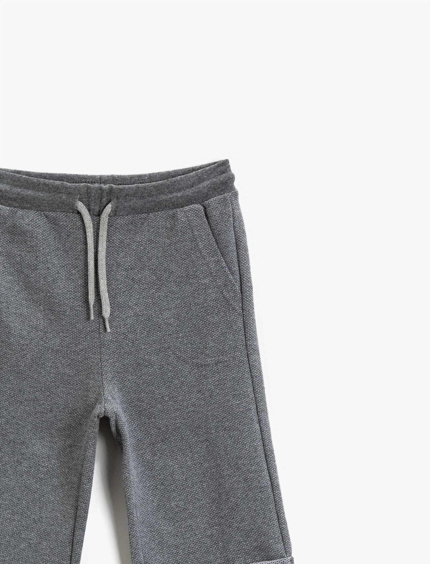  Erkek Çocuk Belden Bağlamalı Şort