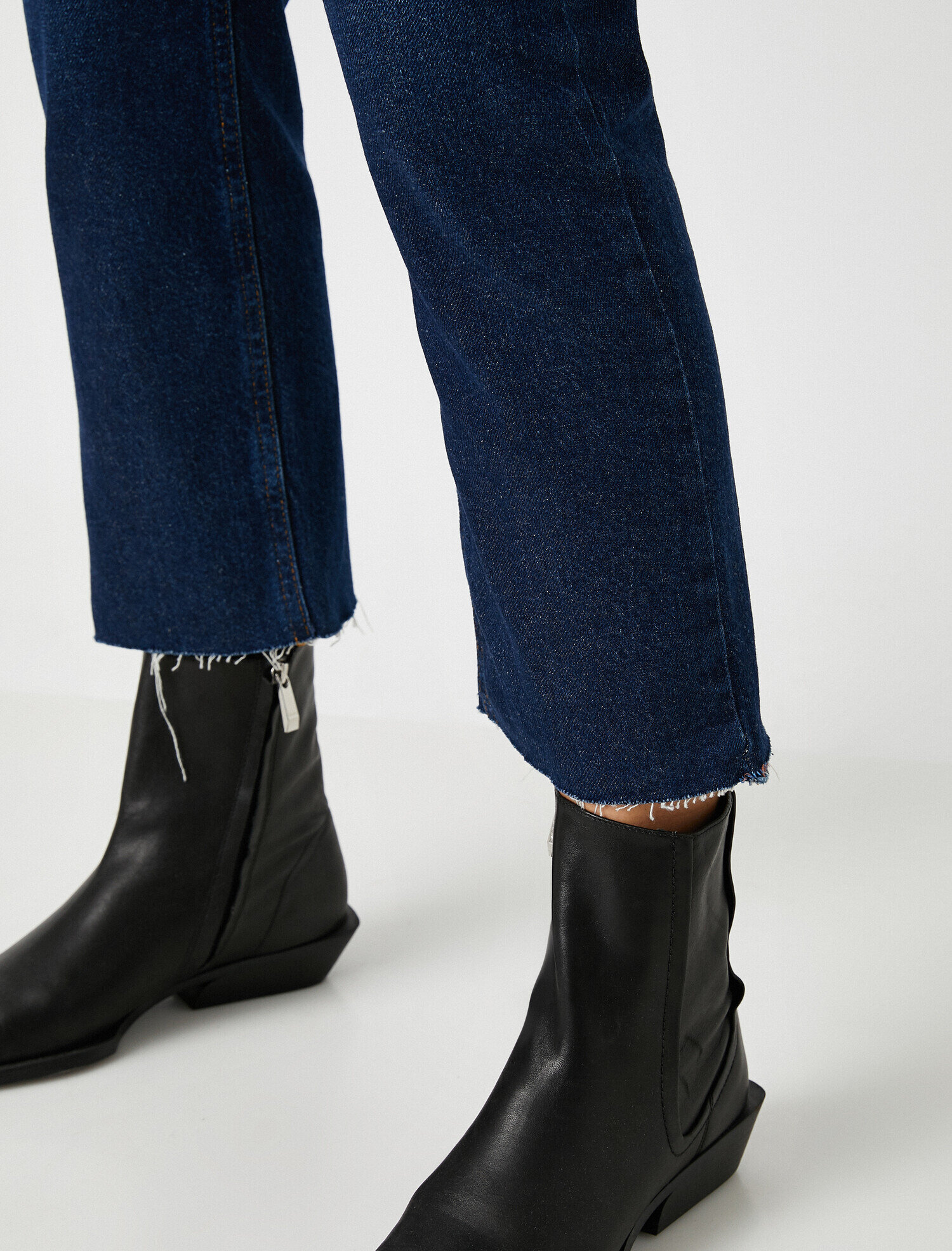   Eve Slim Jean - Yüksek Bel Normal Kesim Hafif Düz Paça Straight Jean Pantolon