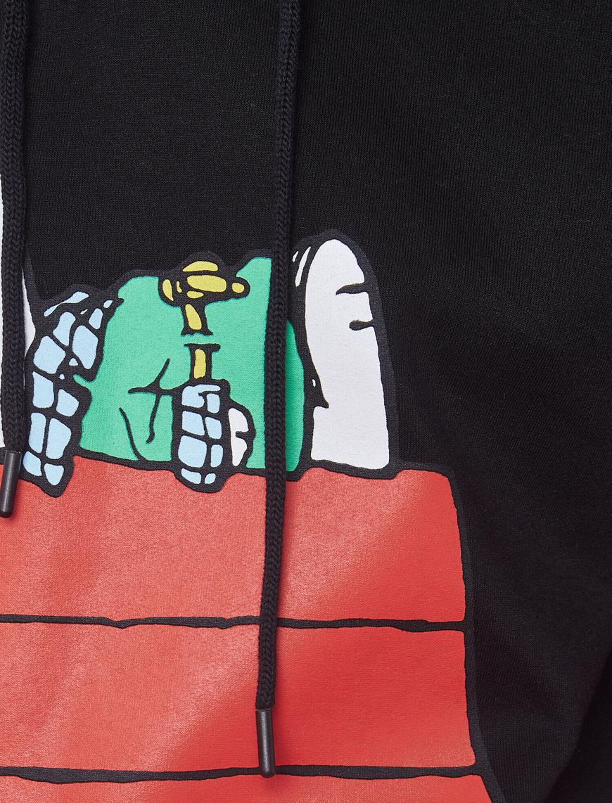  Snoopy Lisanslı Baskılı Kapüşonlu Uzun Kollu Sweatshirt