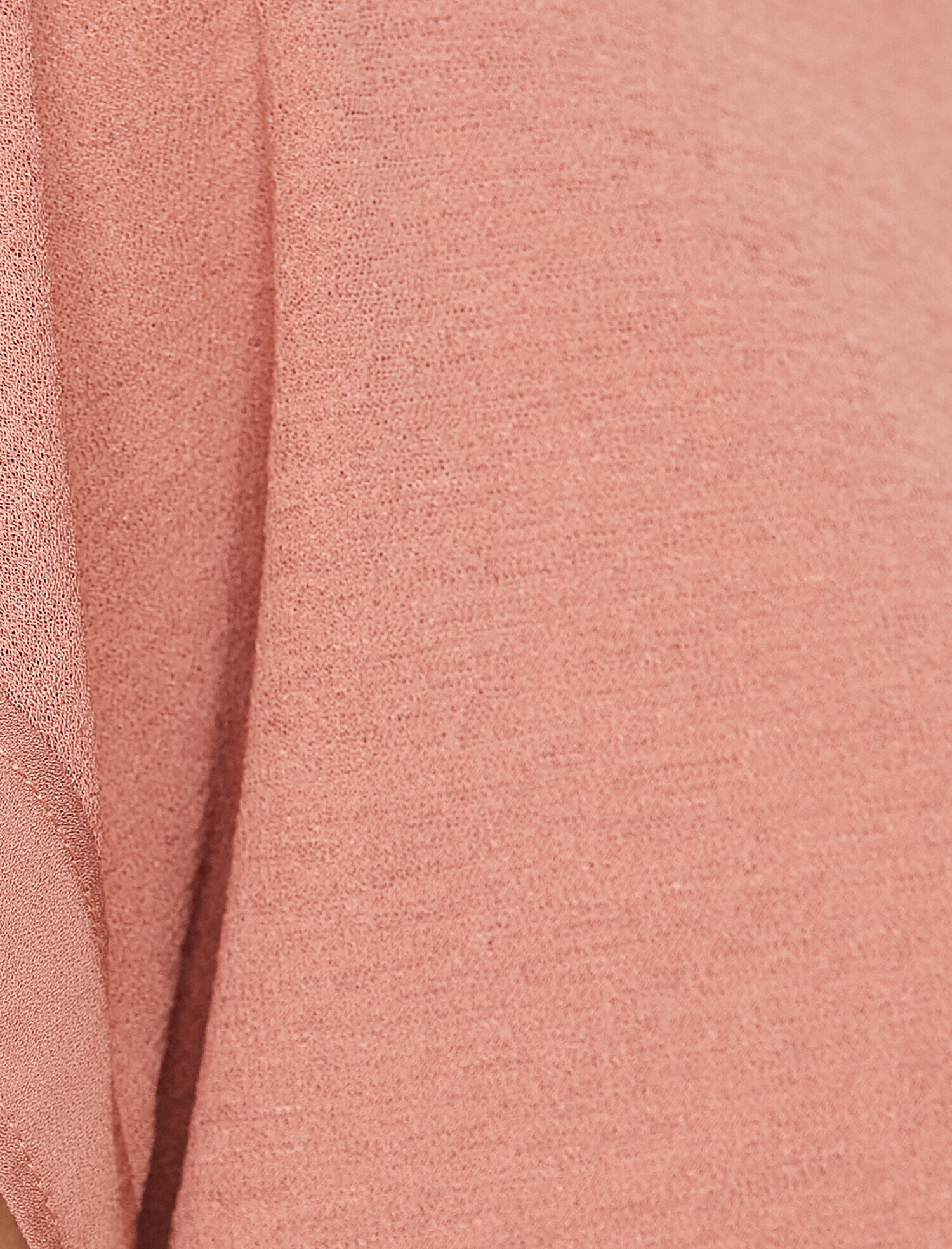   Kol Detaylı Tişört