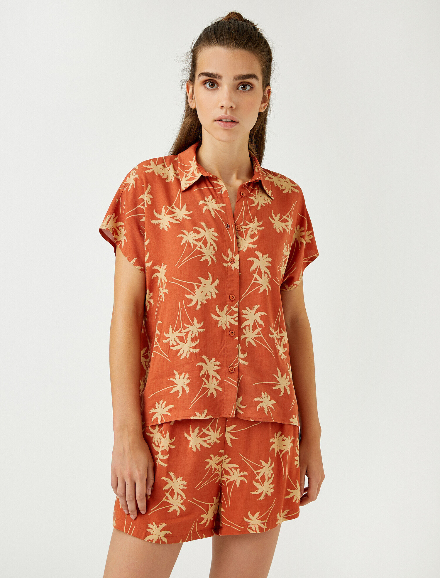   Desenli Kısa Kol Gömlek