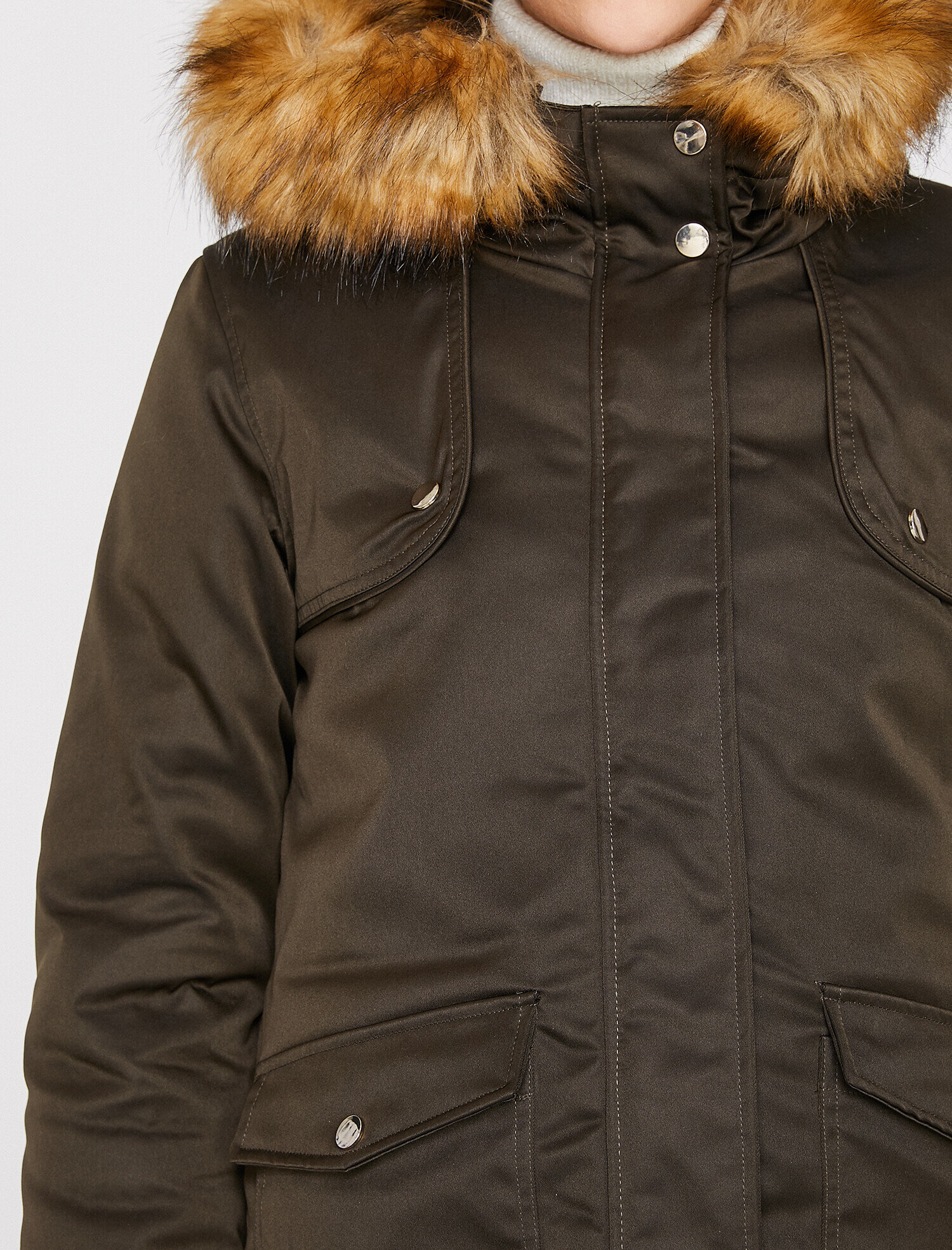   Suni Kürk Detaylı Parka