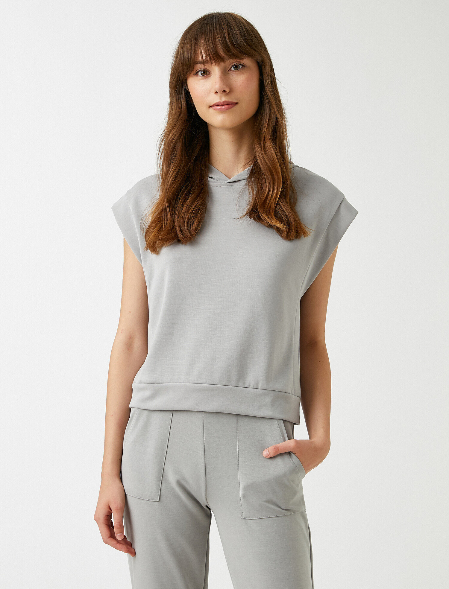   Kolsuz Kapüşonlu Sweatshirt