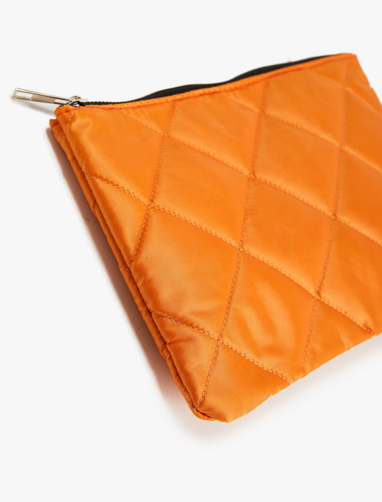  Kadın Portföy Çanta Fermuar Detaylı