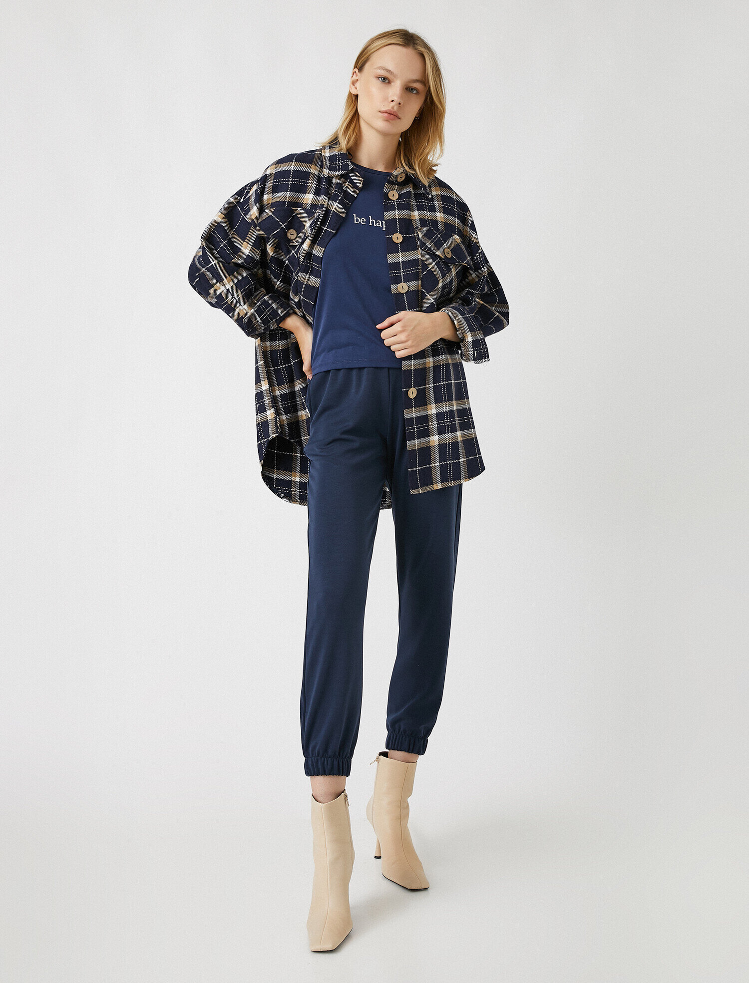   Beli Lastikli Jogger Cepli Eşofman Altı