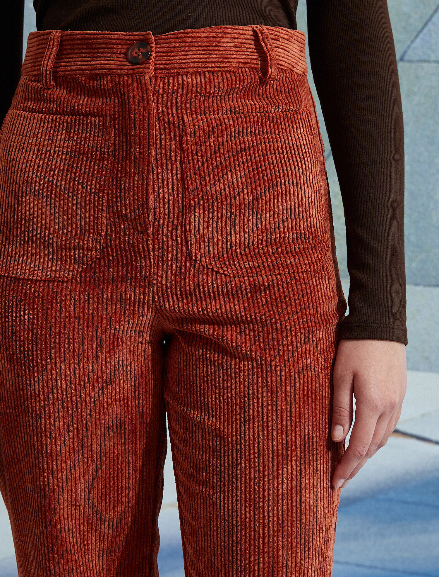   Beli Lastikli Yüksek Bel Kadife Pantolon