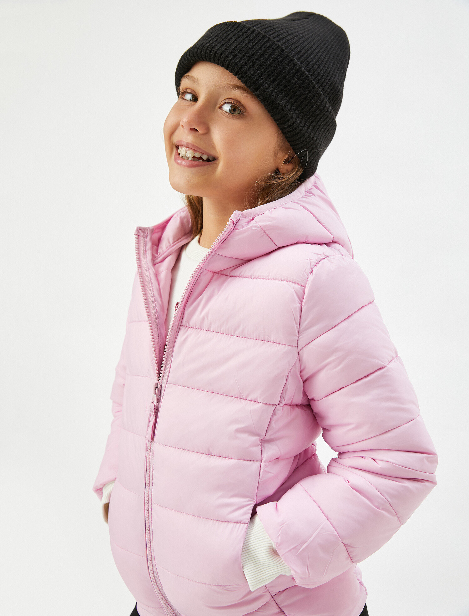  Kız Çocuk Kapüşonlu Şişme Ceket