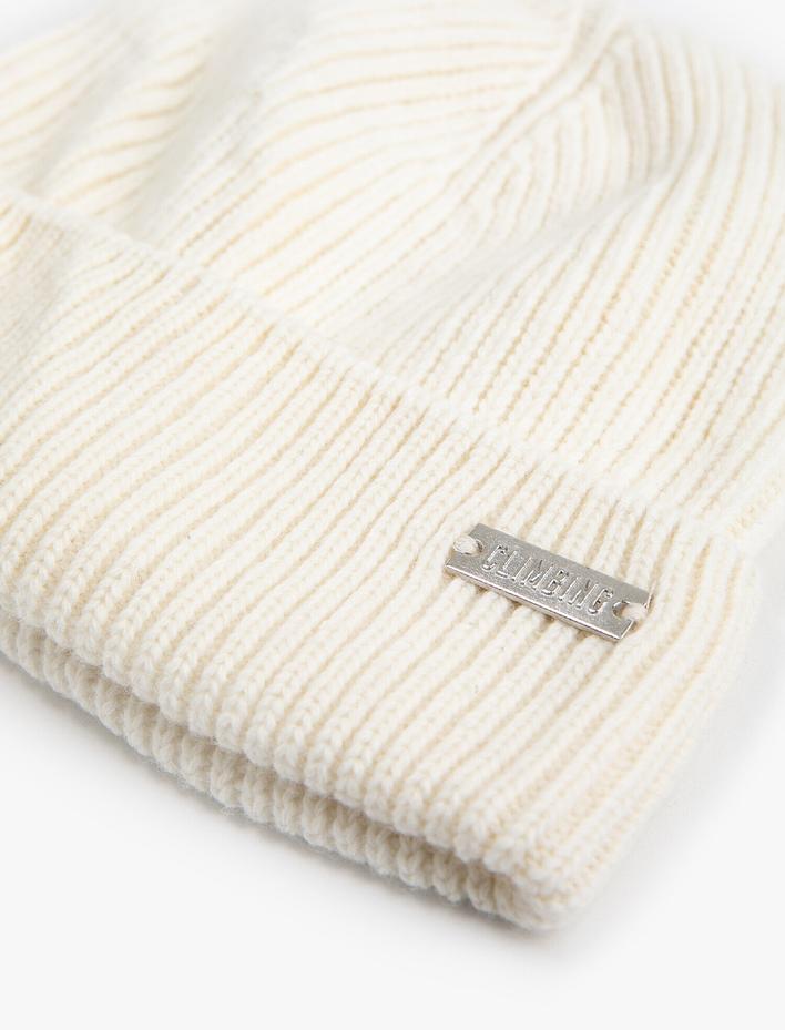 Erkek Metal Logo Detaylı Bere