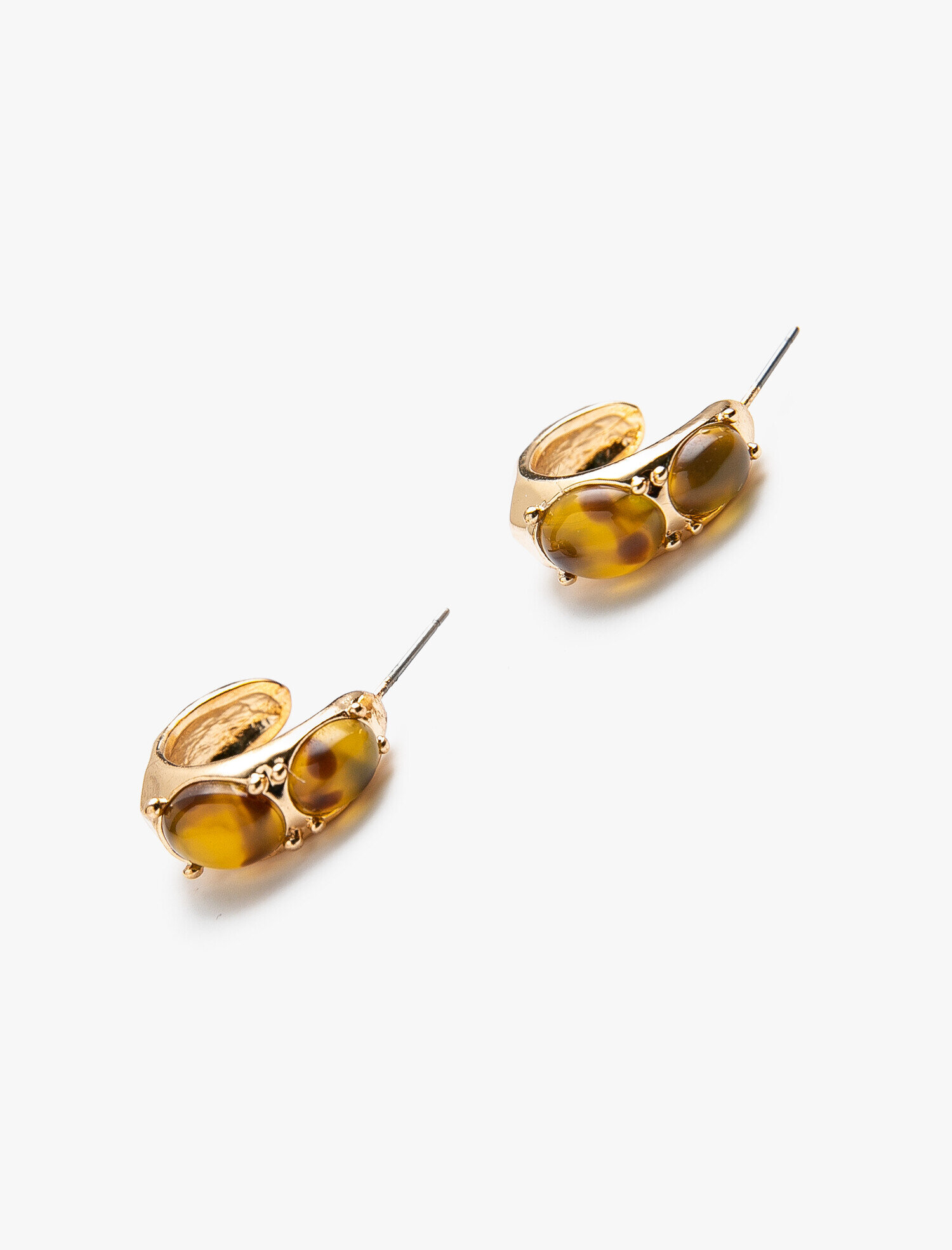  Kadın Metalik Küpe