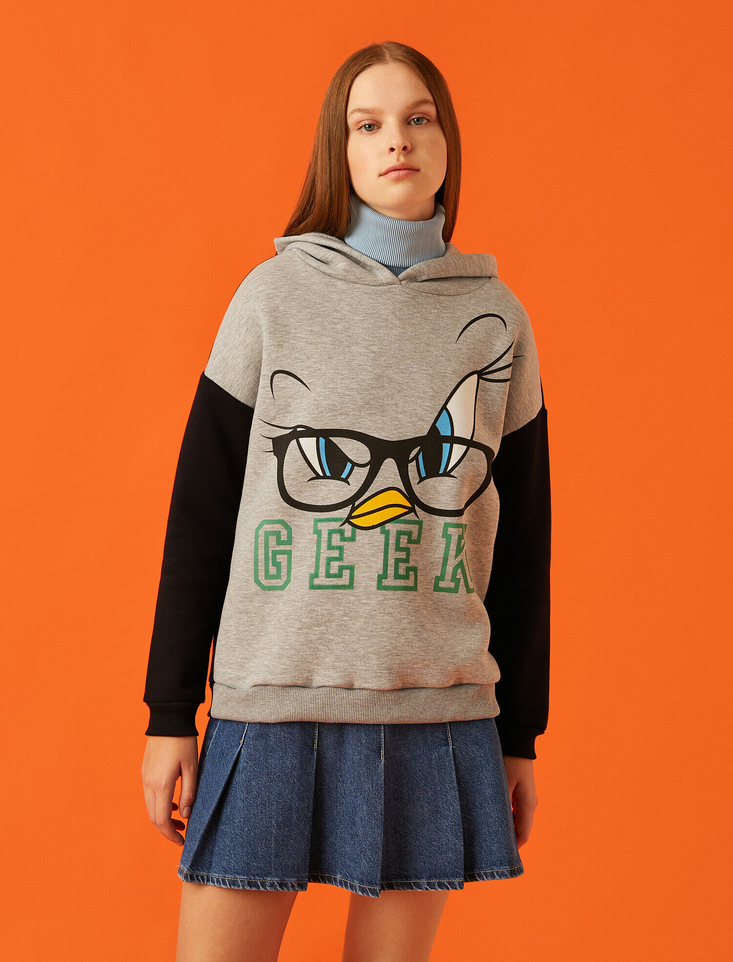   Warner Bros Lisanslı Kapüşonlu Baskılı Sweatshirt