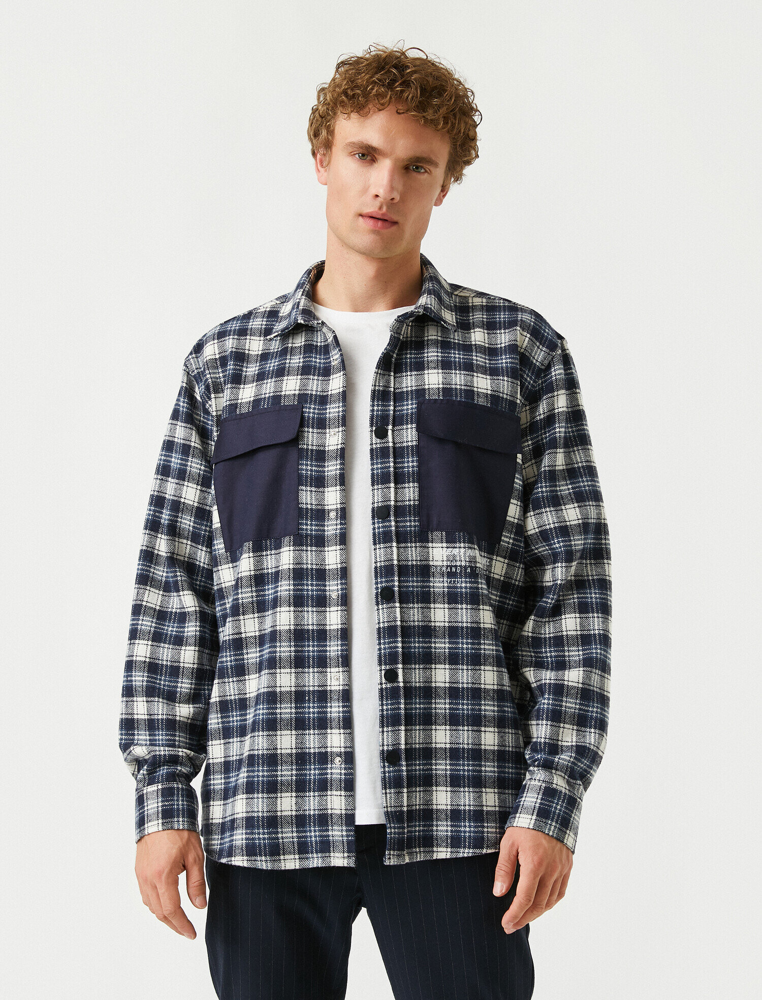   Arkası Baskılı Ekose Gömlek