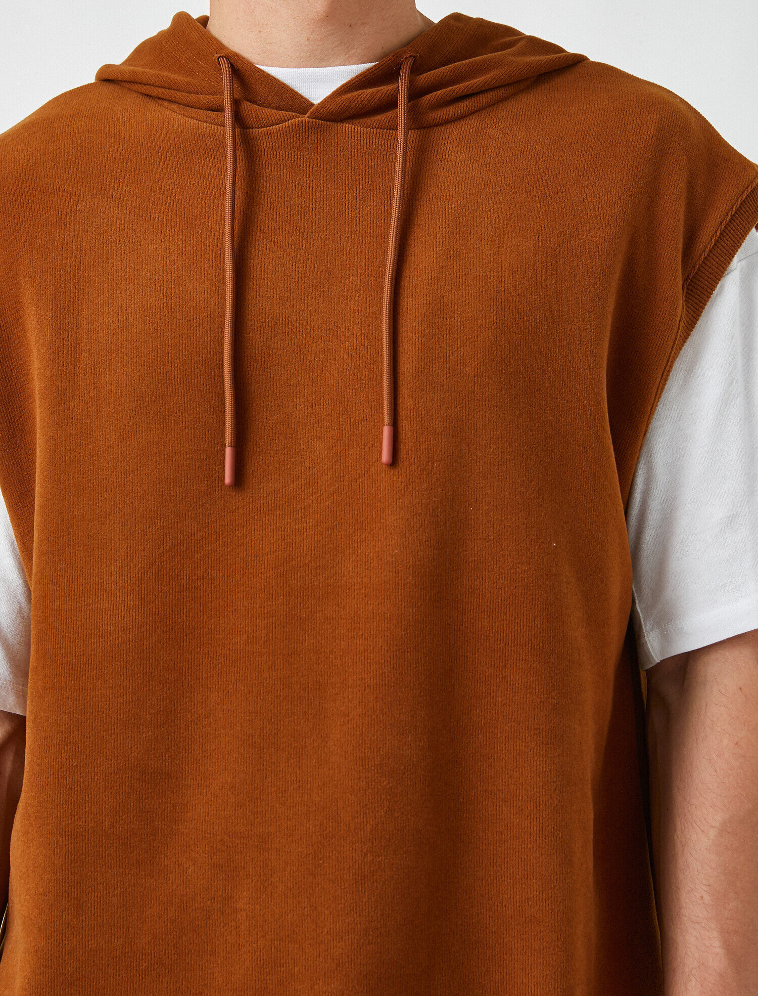   Kolsuz Kapüşonlu Sweatshirt