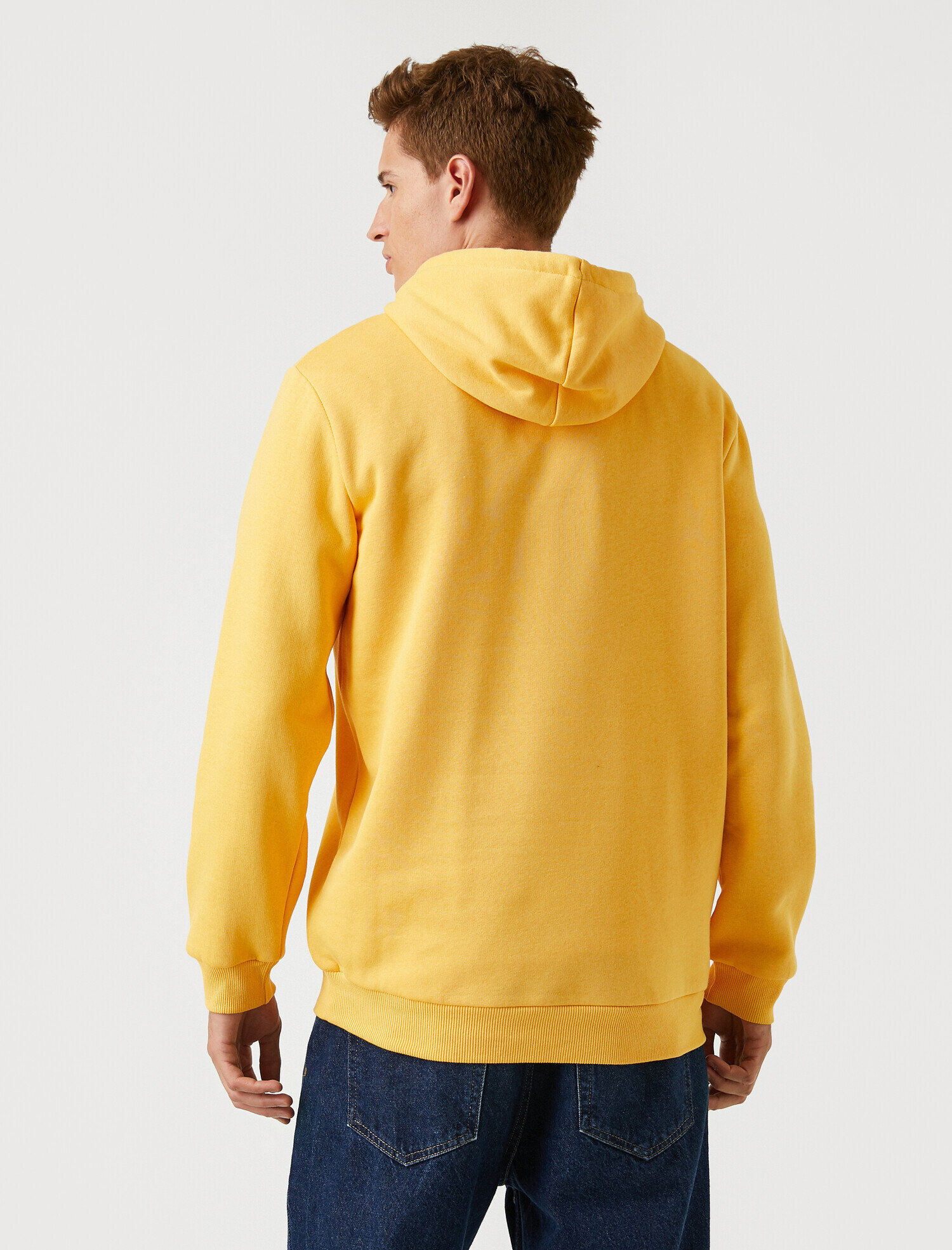   Minimal İşlemeli Sweatshirt Kapşonlu