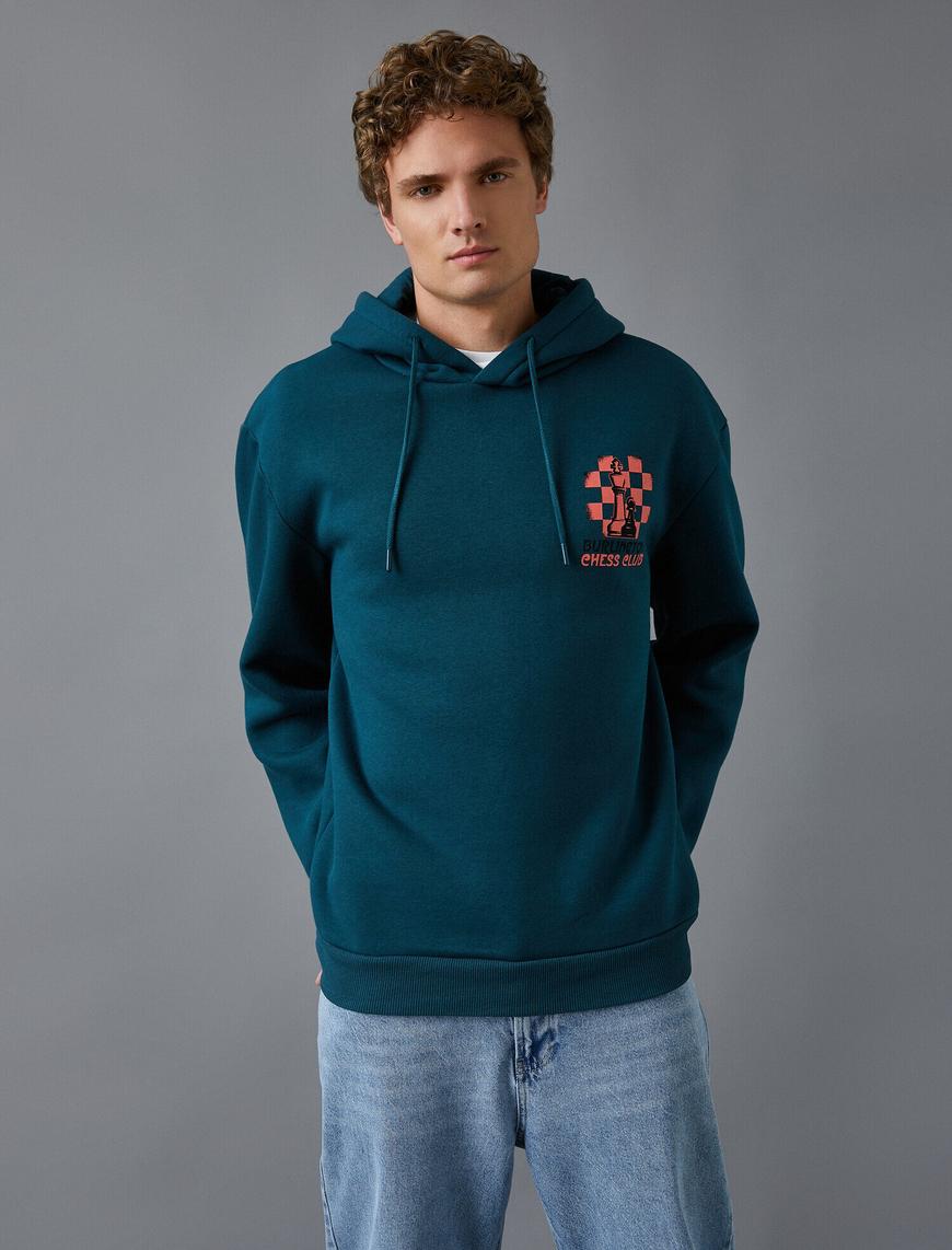   Satranç Baskılı Kapüşonlu Sweatshirt