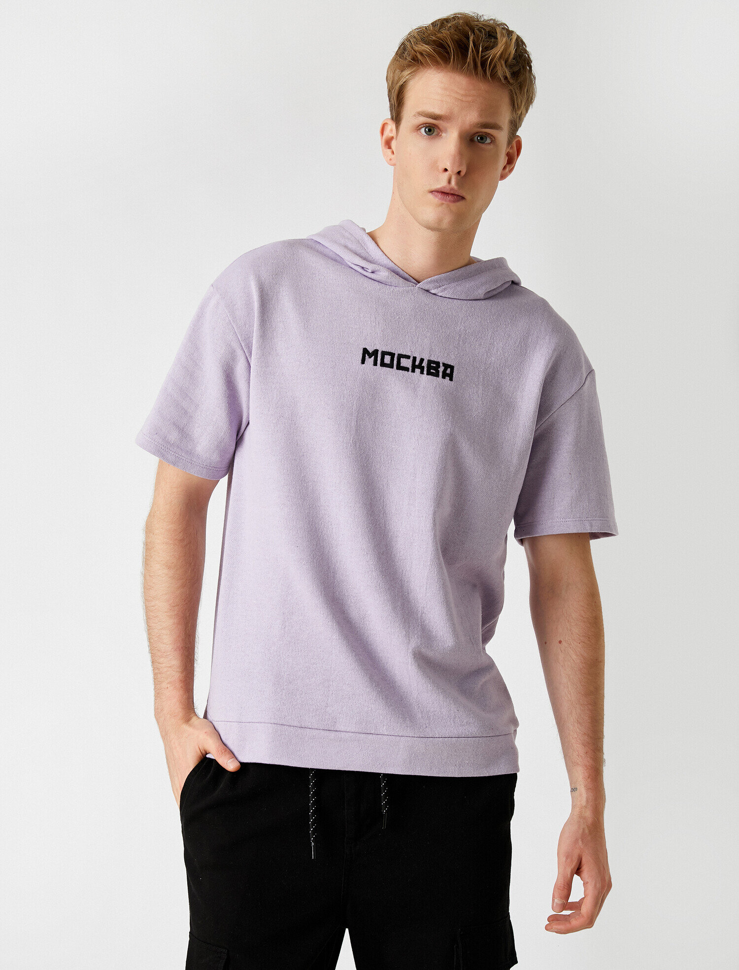   Kısa Kollu Baskılı Kapüşonlu Sweatshirt