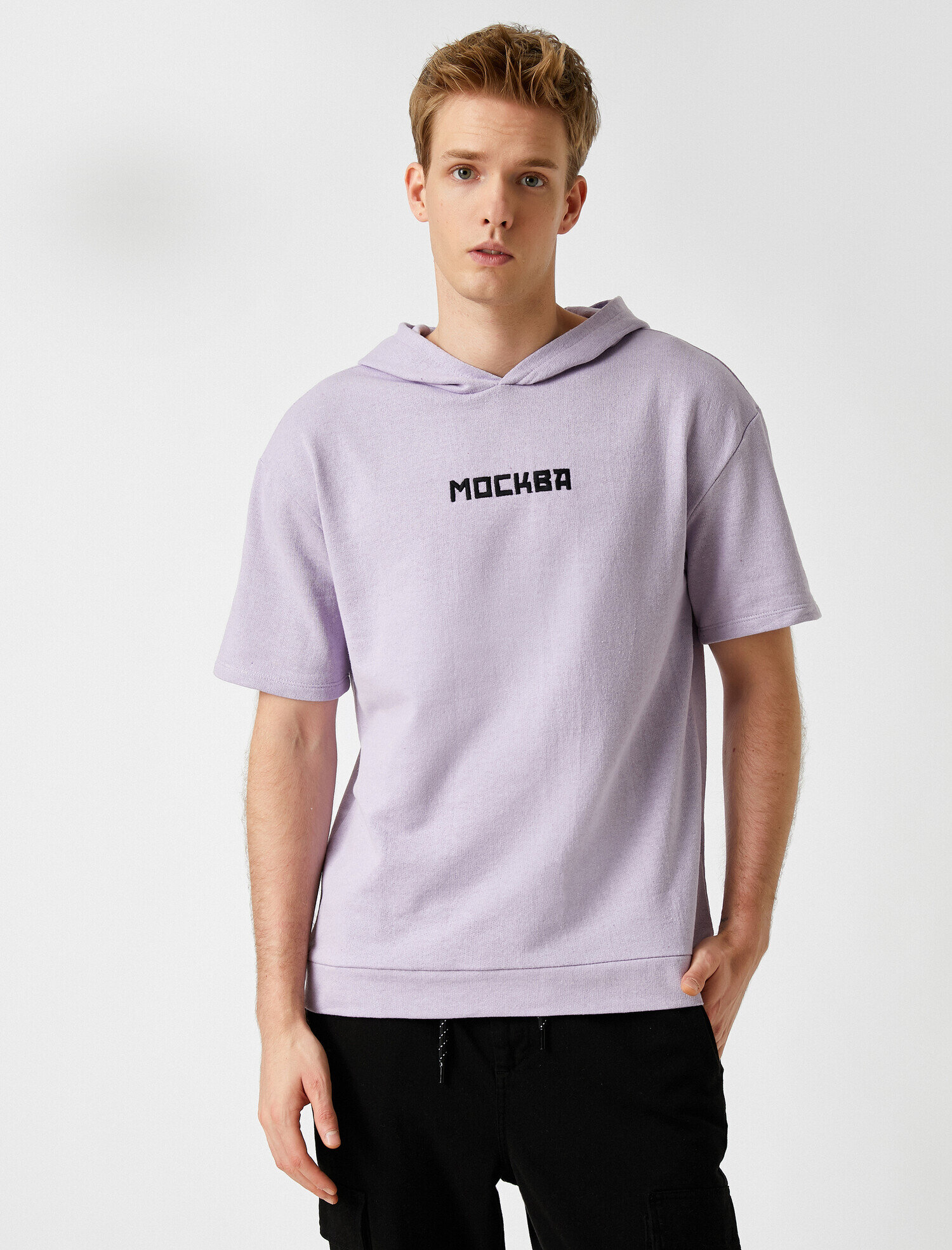   Kısa Kollu Baskılı Kapüşonlu Sweatshirt