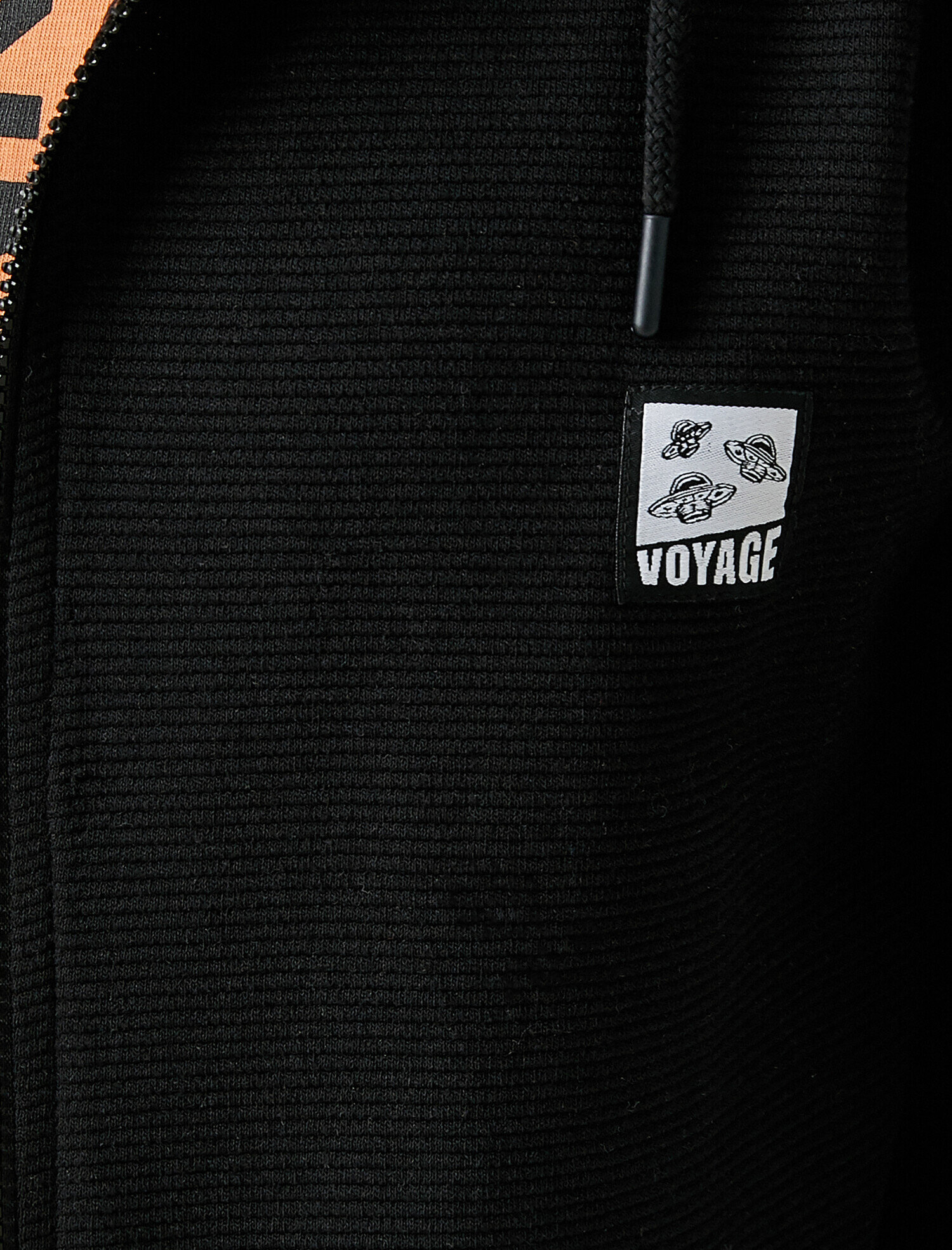   Önü Fermuarlı Sweatshirt Kapüşonlu