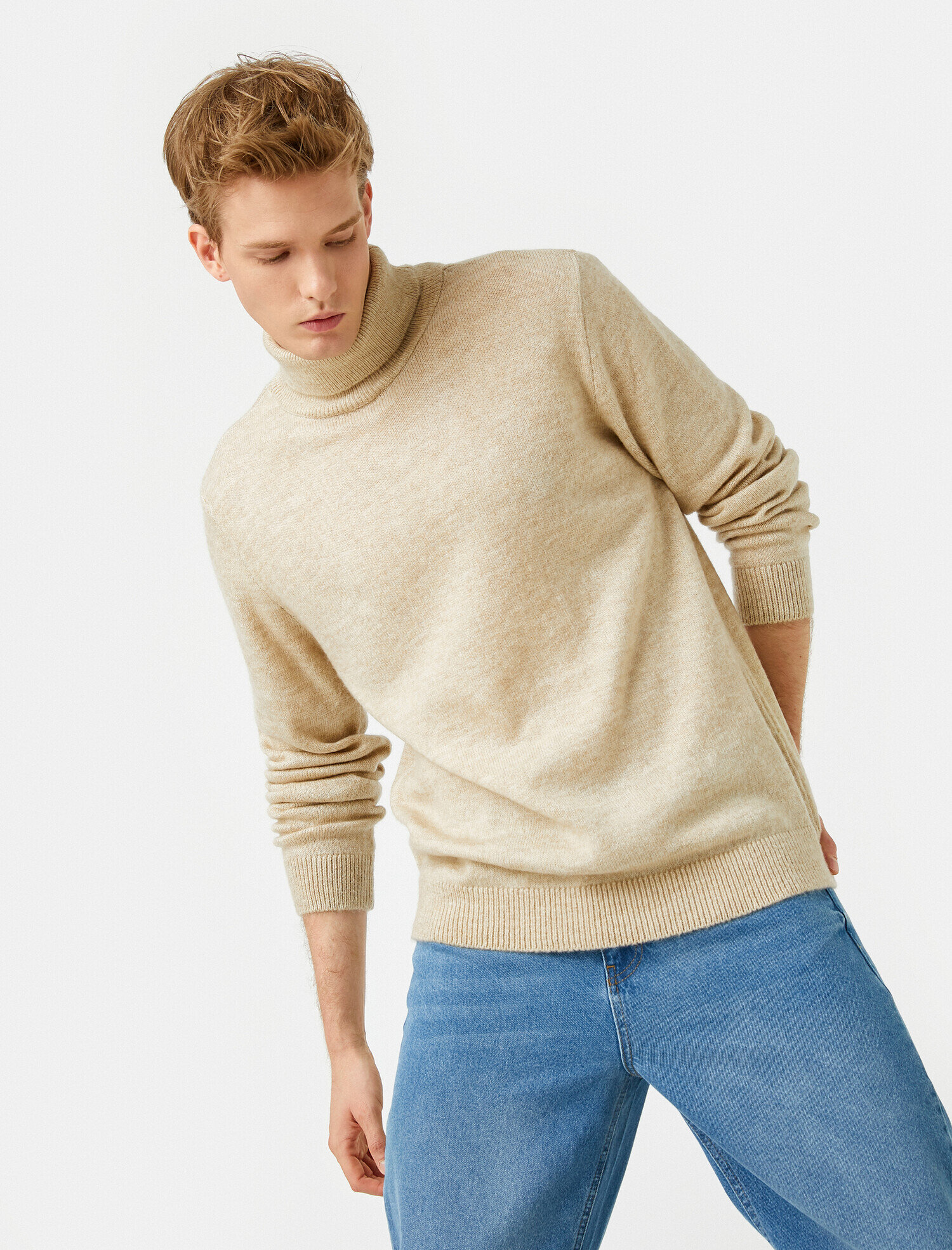   Boğazlı Kazak Basic