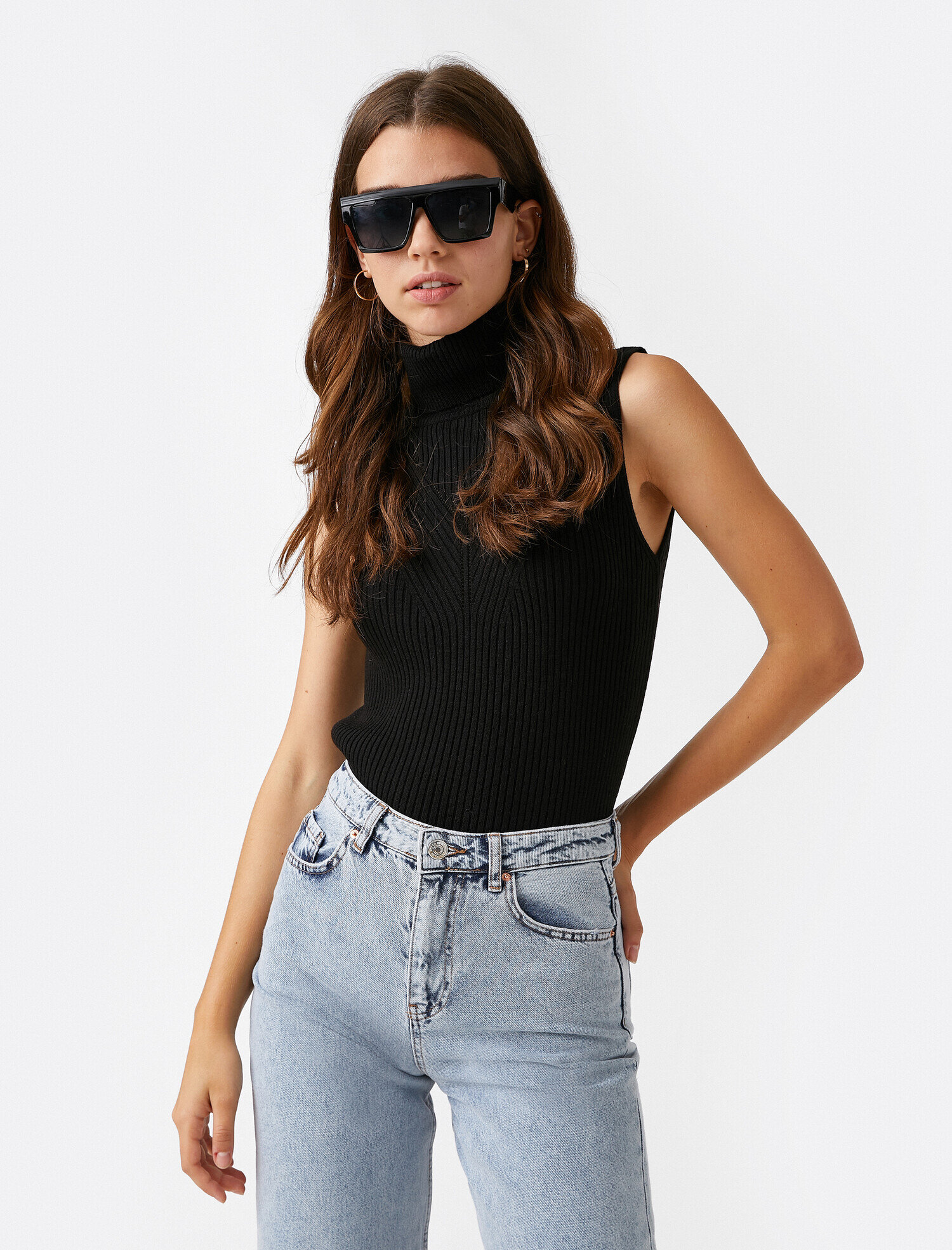   Balıkçı Yaka Kolsuz Triko Atlet