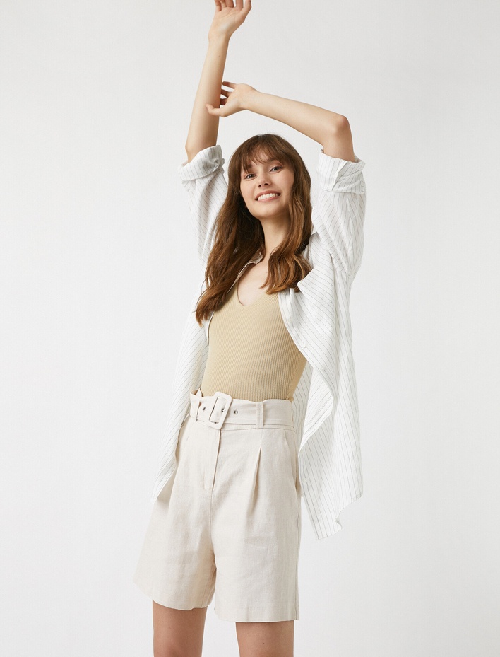  Beli Kemerli Şort Keten Karışımlı