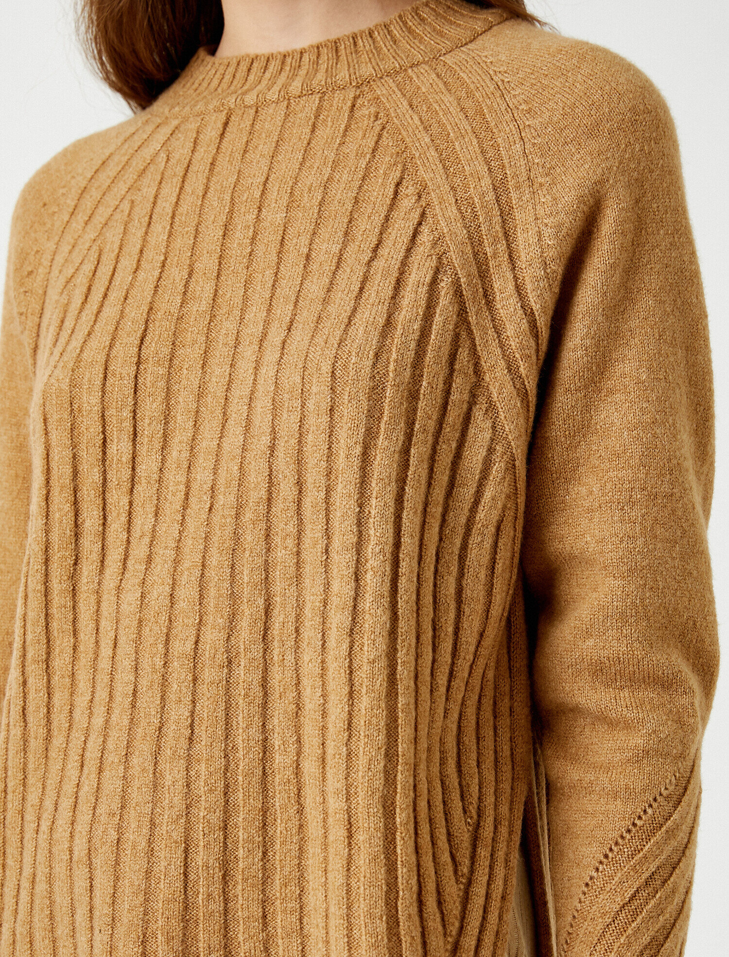   Bisiklet Yaka Yanları Yırtmaçlı Triko Kazak