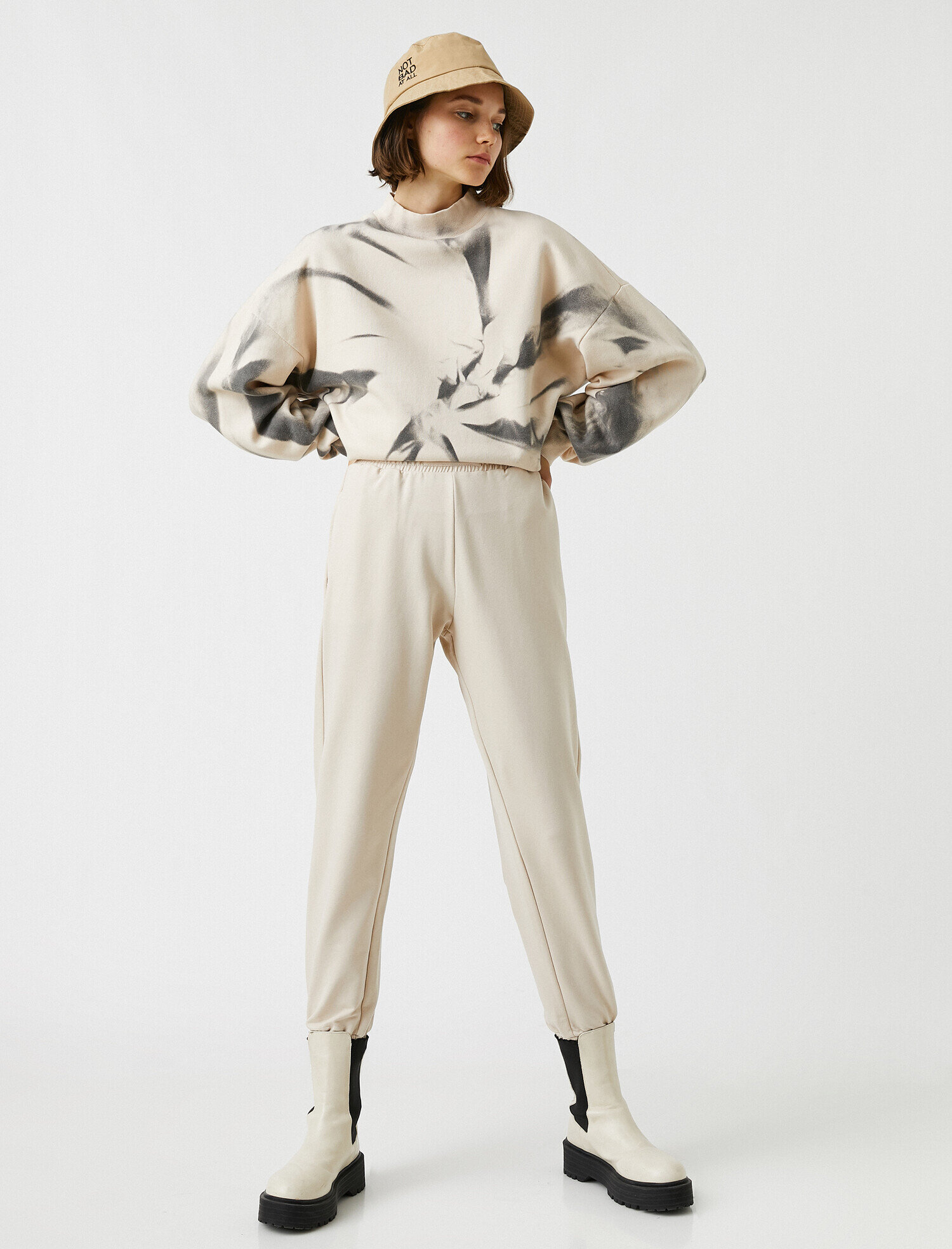   Jogger Eşofman Altı Beli Paçası Lastikli