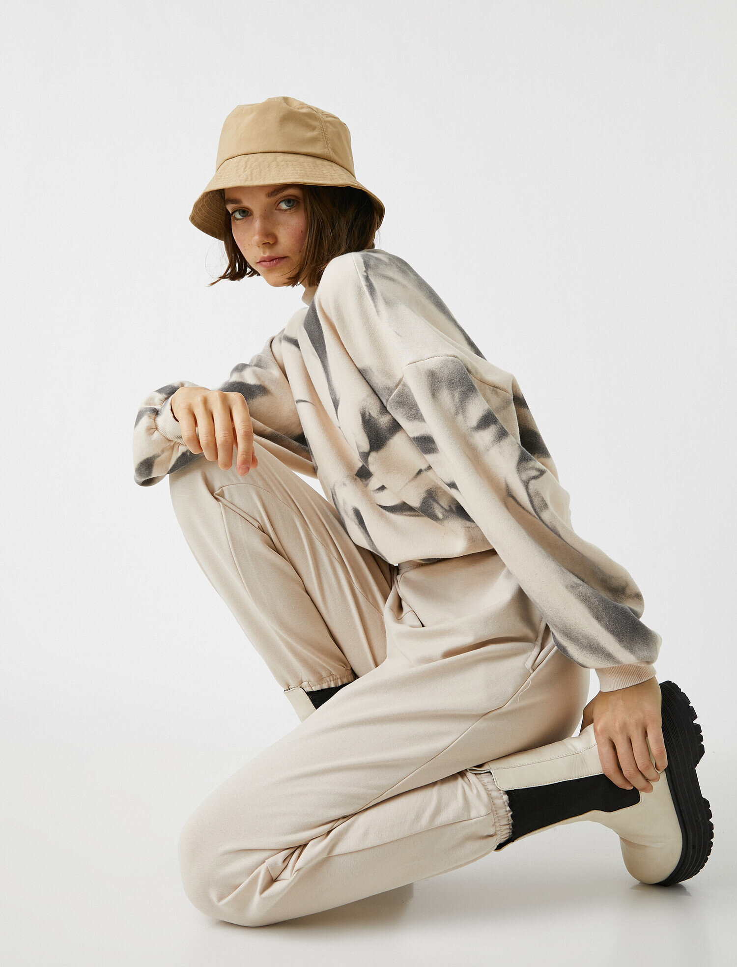   Jogger Eşofman Altı Beli Paçası Lastikli