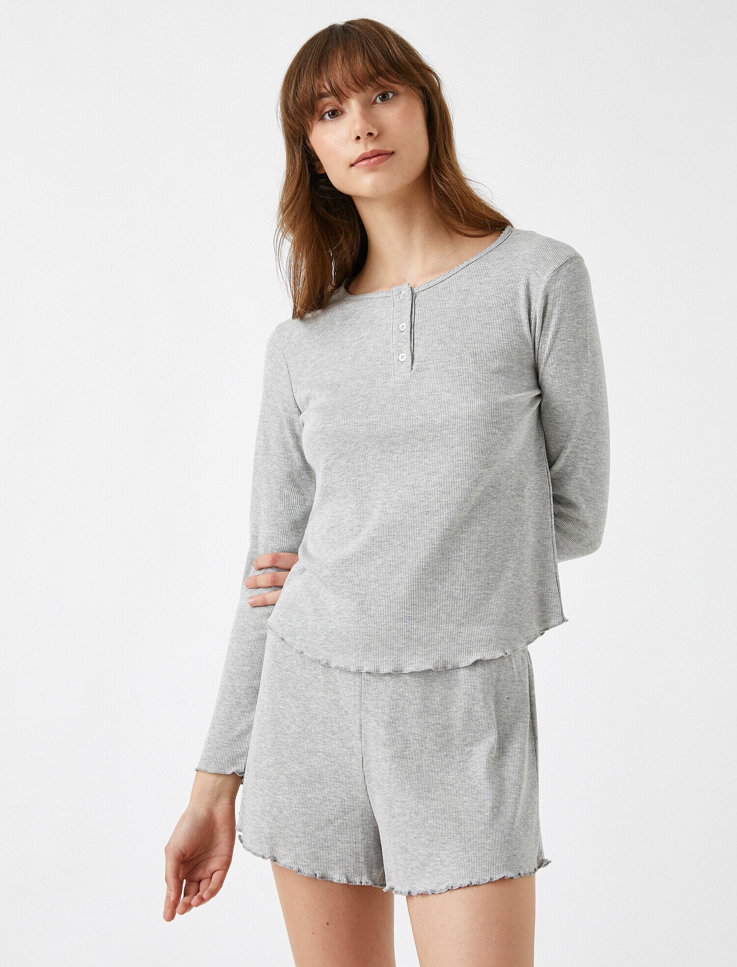   Fitilli Fırfırlı Pijama Üstü