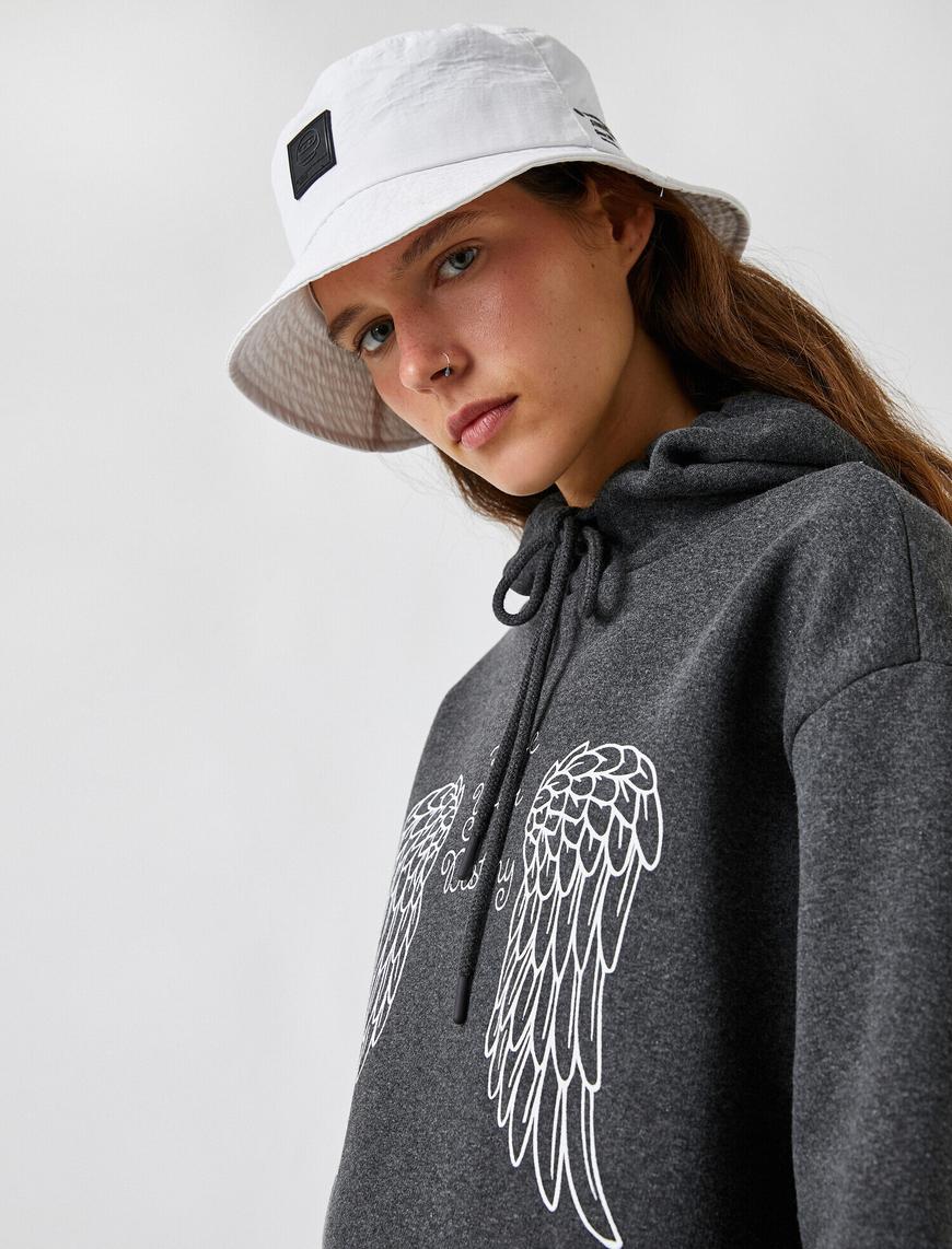   Kapüşonlu Baskılı Sweatshirt