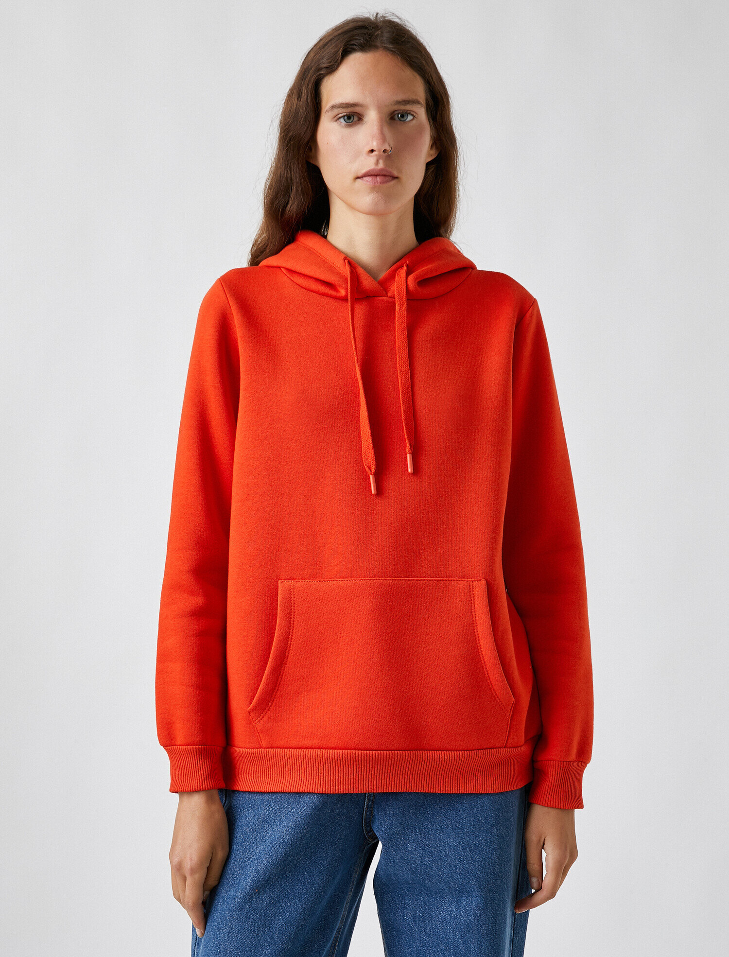 Kapüşonlu Kanguru Cepli Sweatshirt