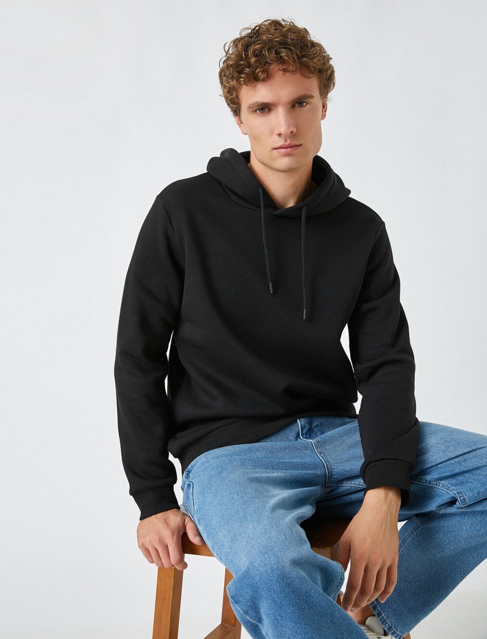  Basic Kapüşonlu Sweatshirt
