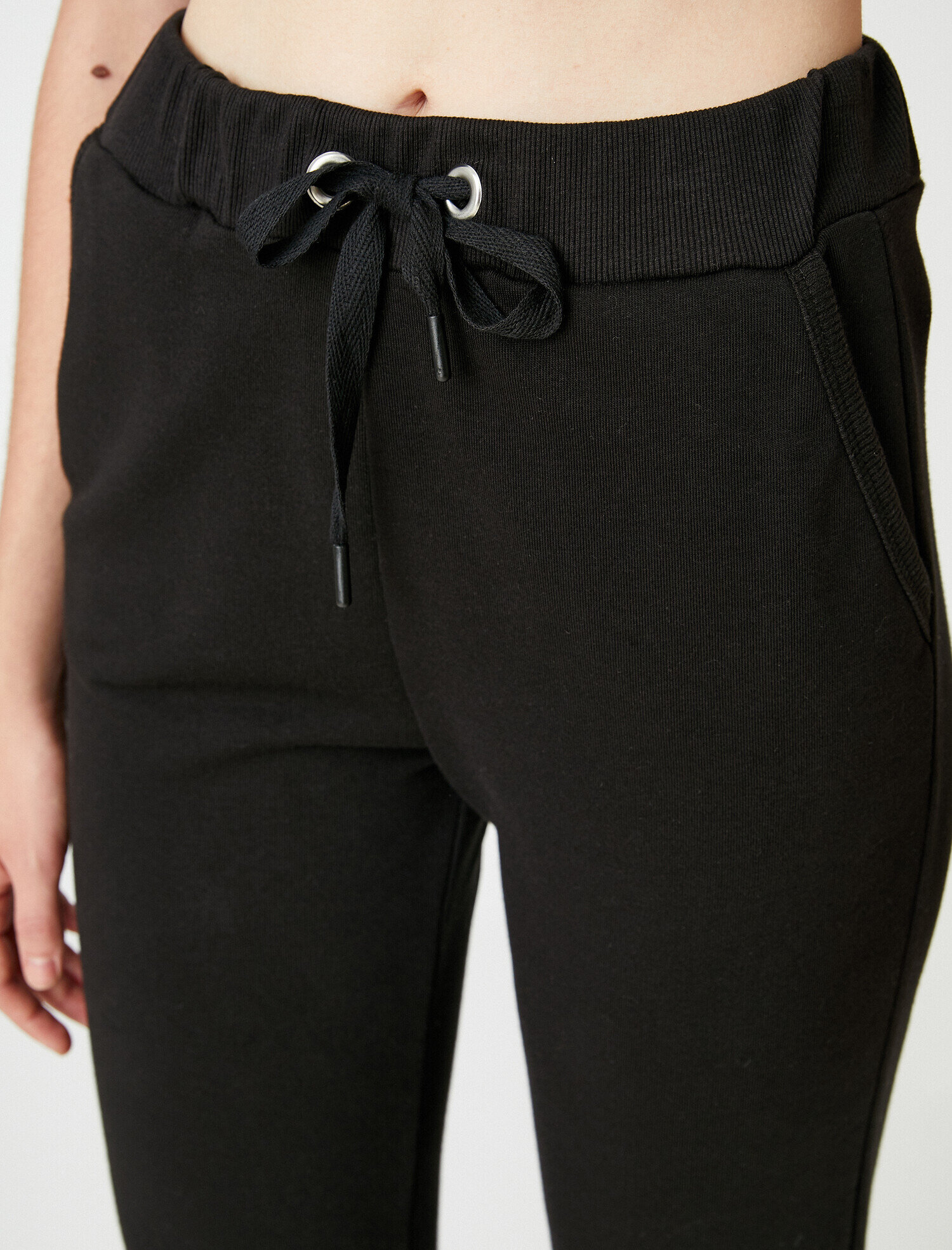   Eşofman Altı Beli Bağlamalı Cepli